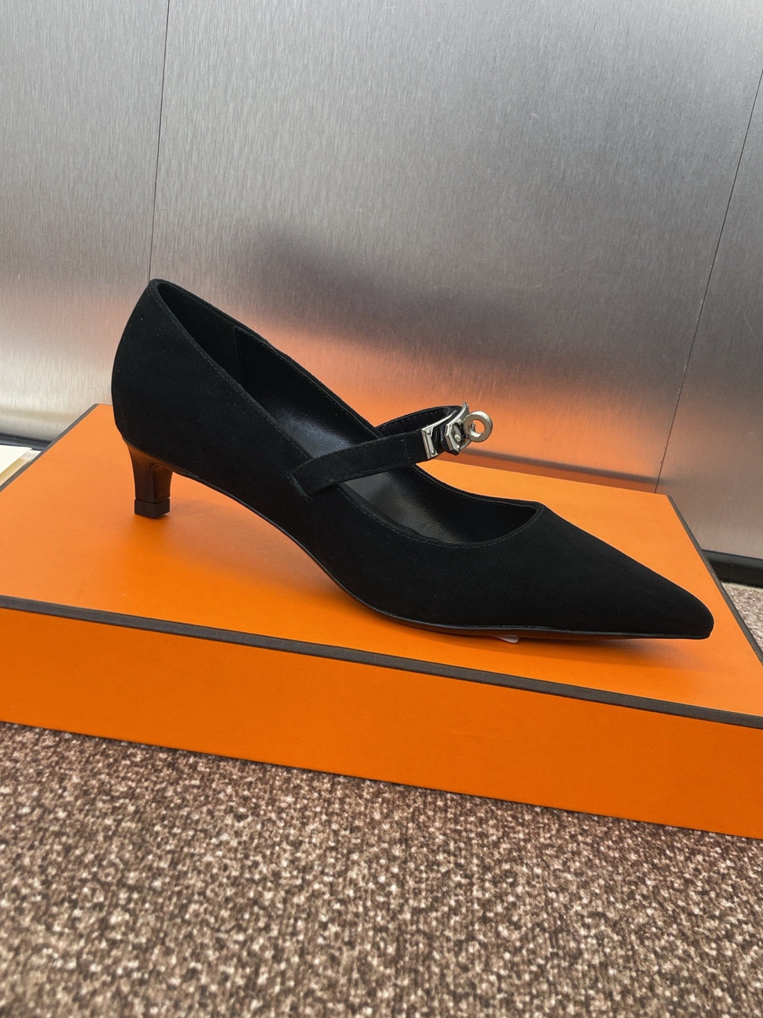 HM 25C Kiara 40 Pump Black Suede 208275