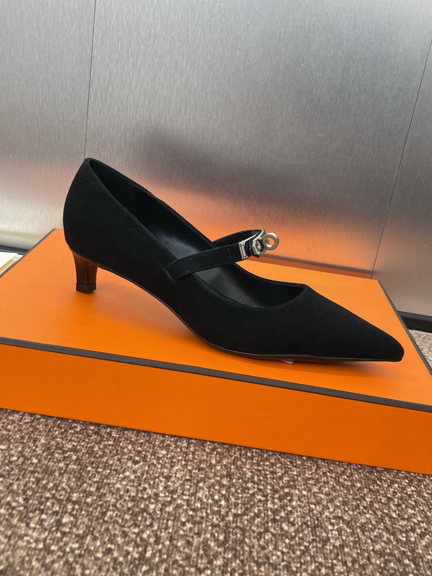 HM 25C Kiara 40 Pump Black Suede 208275