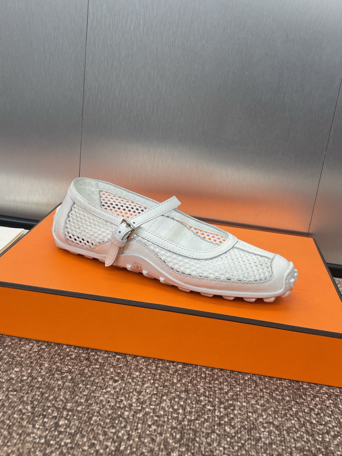 HM 25C Kichu Ballet Flat White Fabric with Calfskin 208284