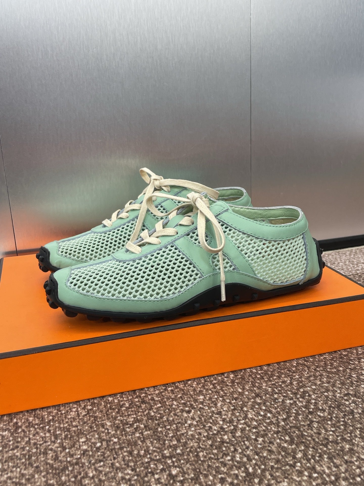 HM 25C Kiga Sneaker Mint green Crochet knit with Calfskin 208289