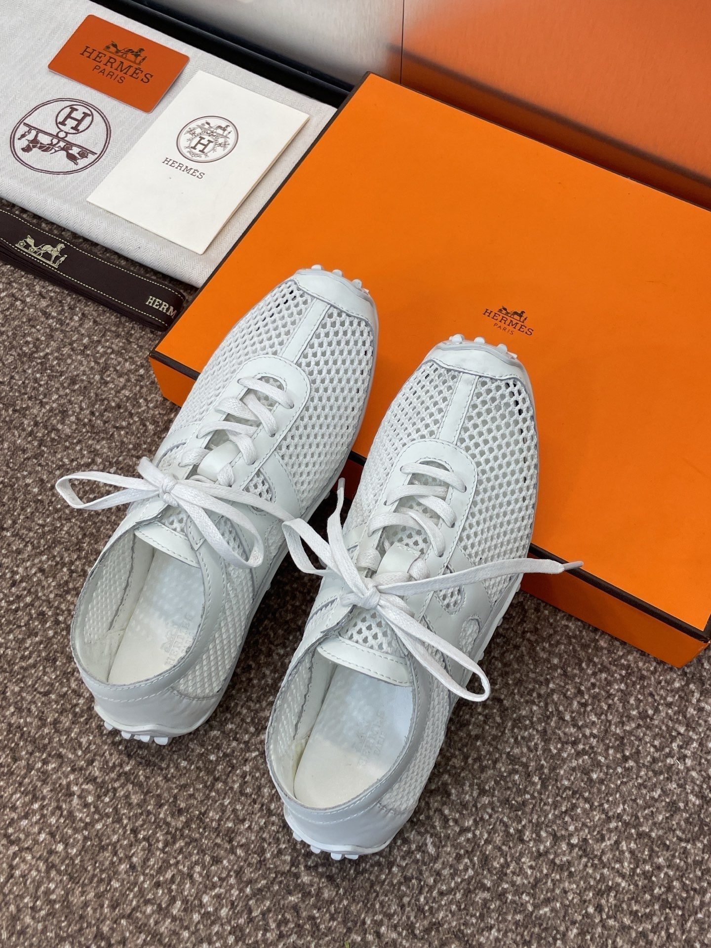 HM 25C Kiga sneaker White Crochet knit with Calfskin 208292