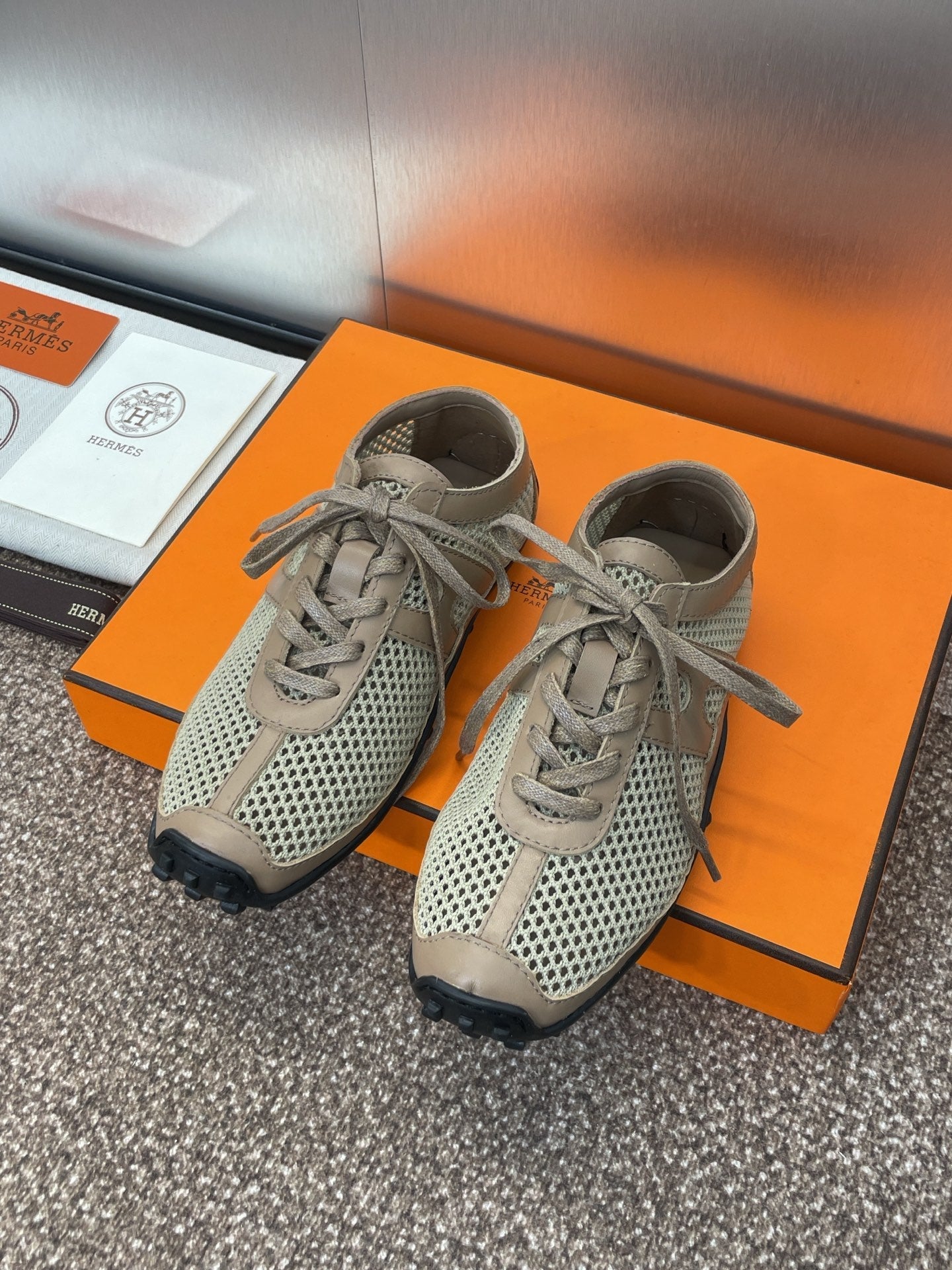 HM 25C Kiga sneaker Tortilla Brown Crochet knit with Calfskin 208294