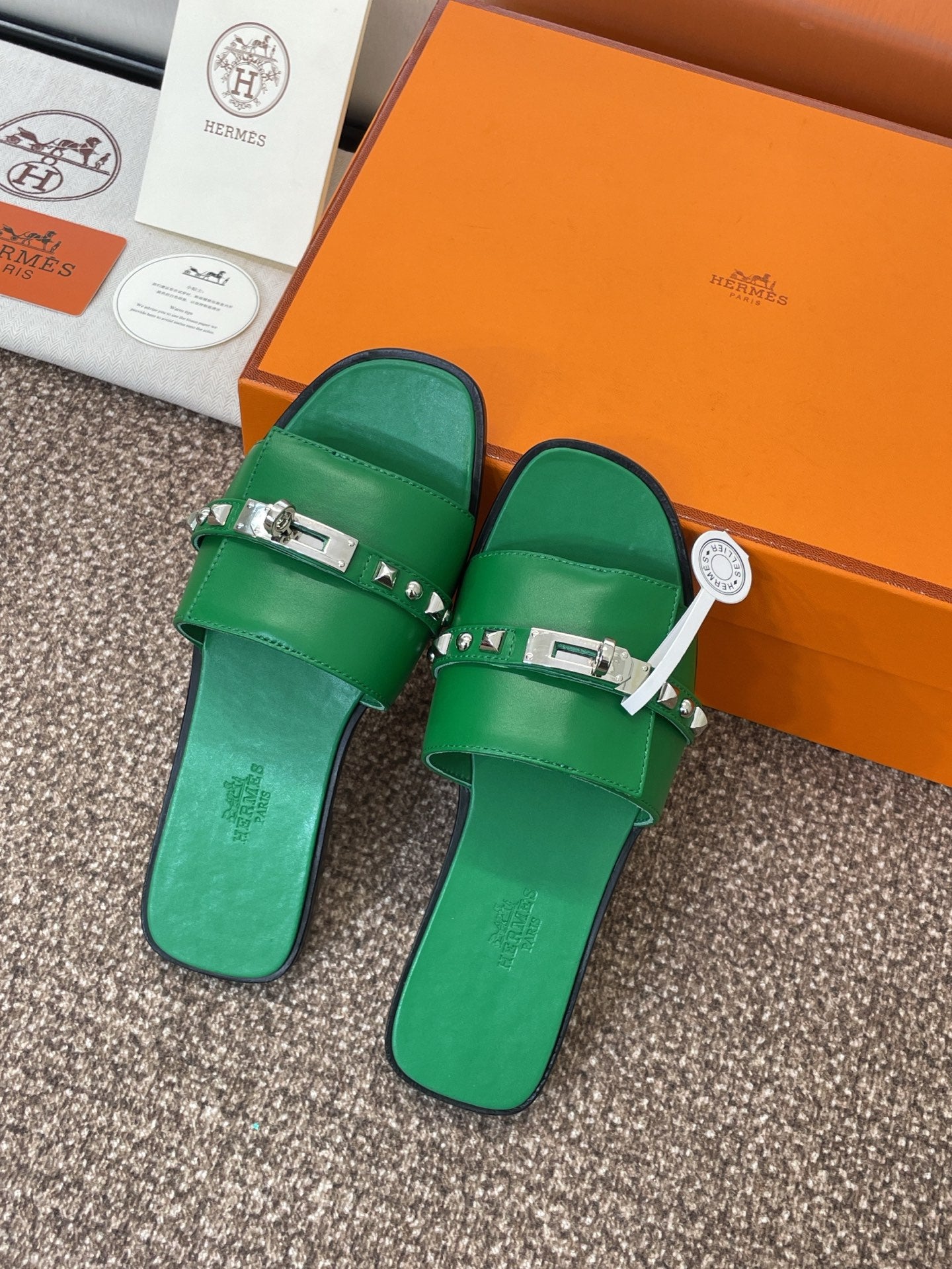 HM 25 Giulia Calfskin