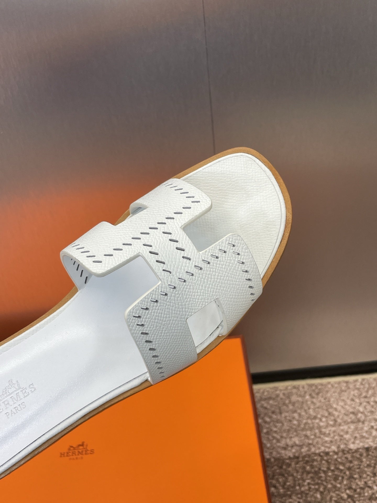 HM 25 Oran Sandal White Perforate Epsom Leather