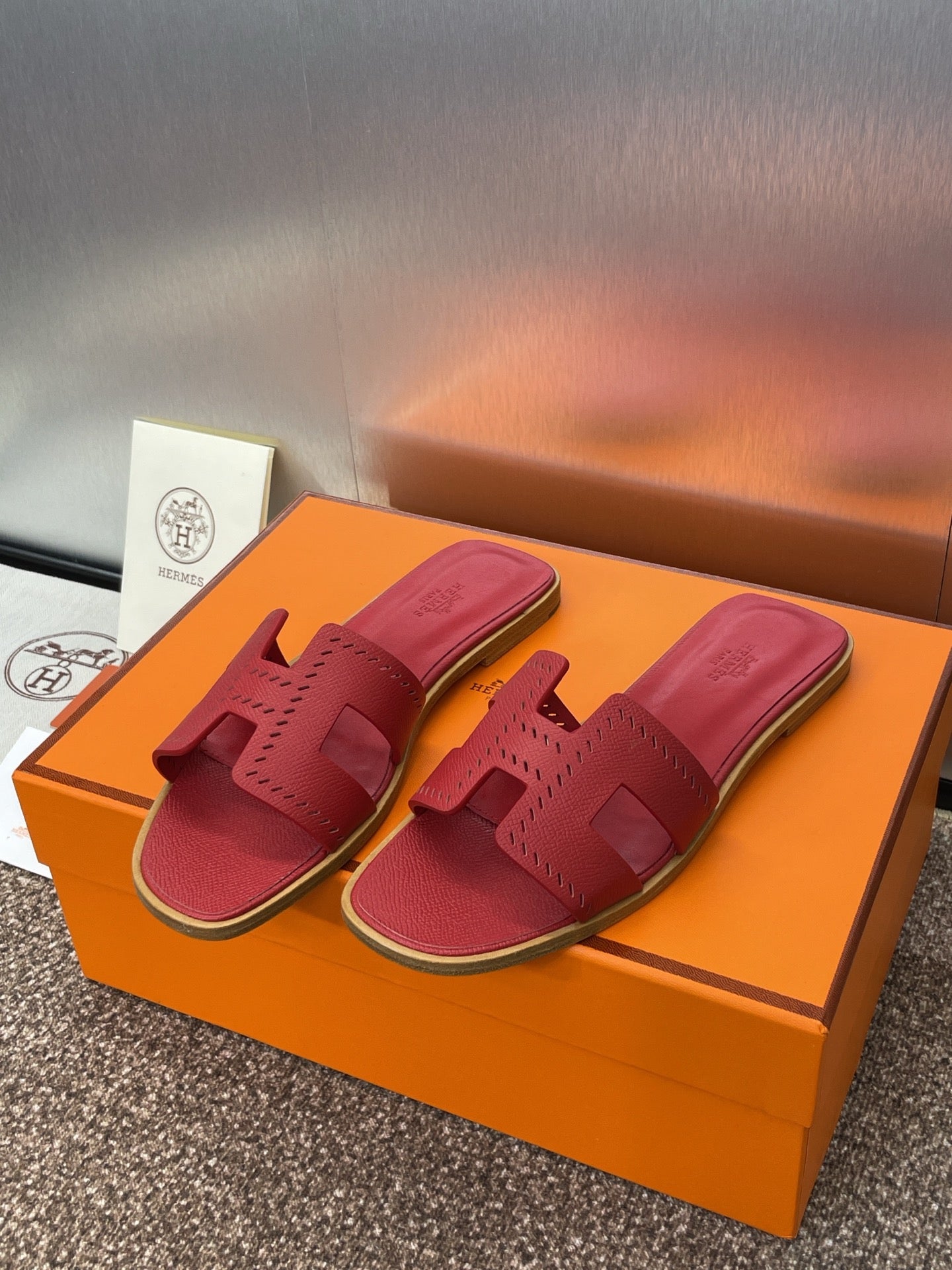 HM 25 Oran Sandal Dark Red Perforate Epsom Leather