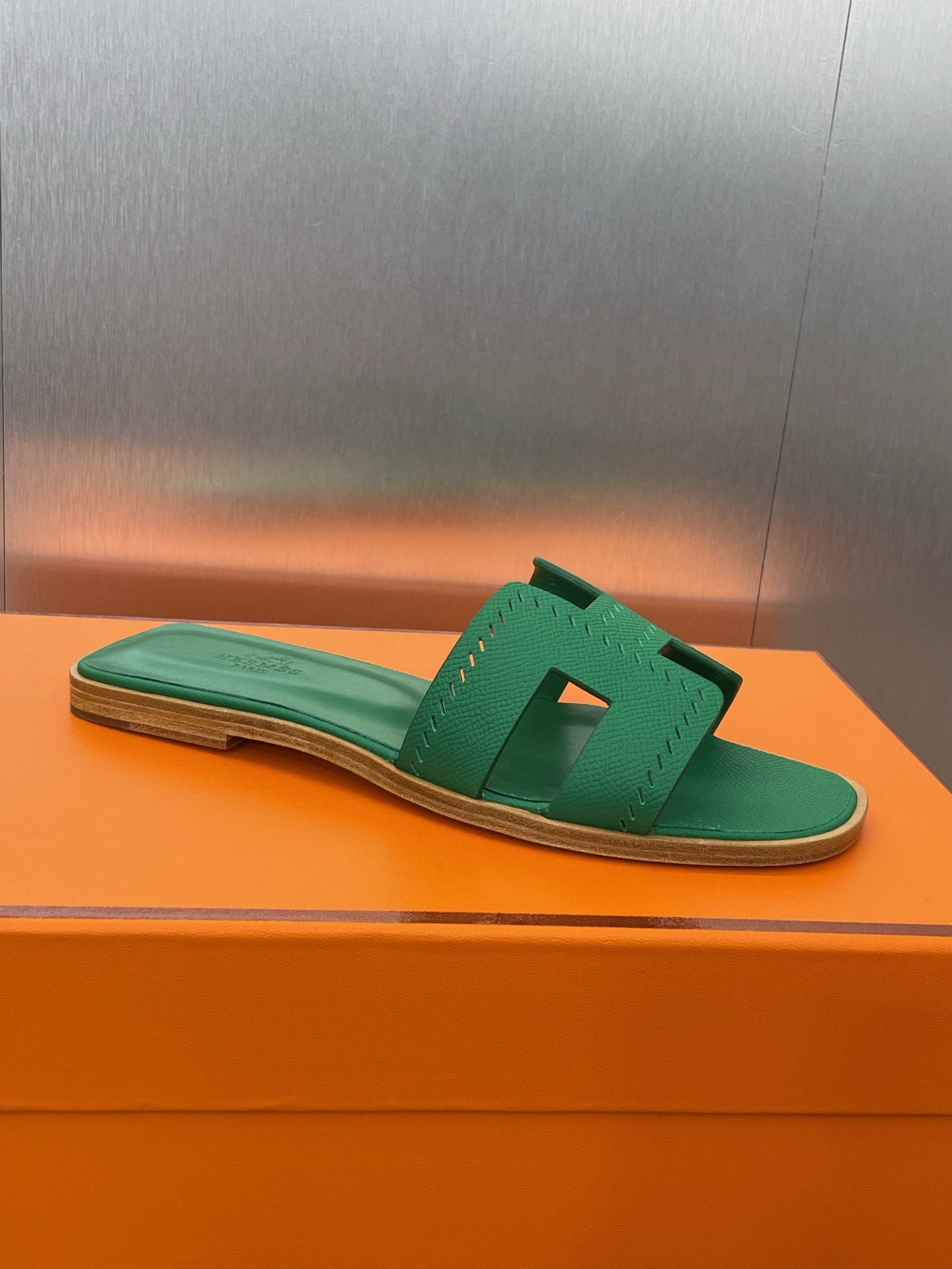 HM 25 Oran Sandal Dark Green Perforate Epsom Leather