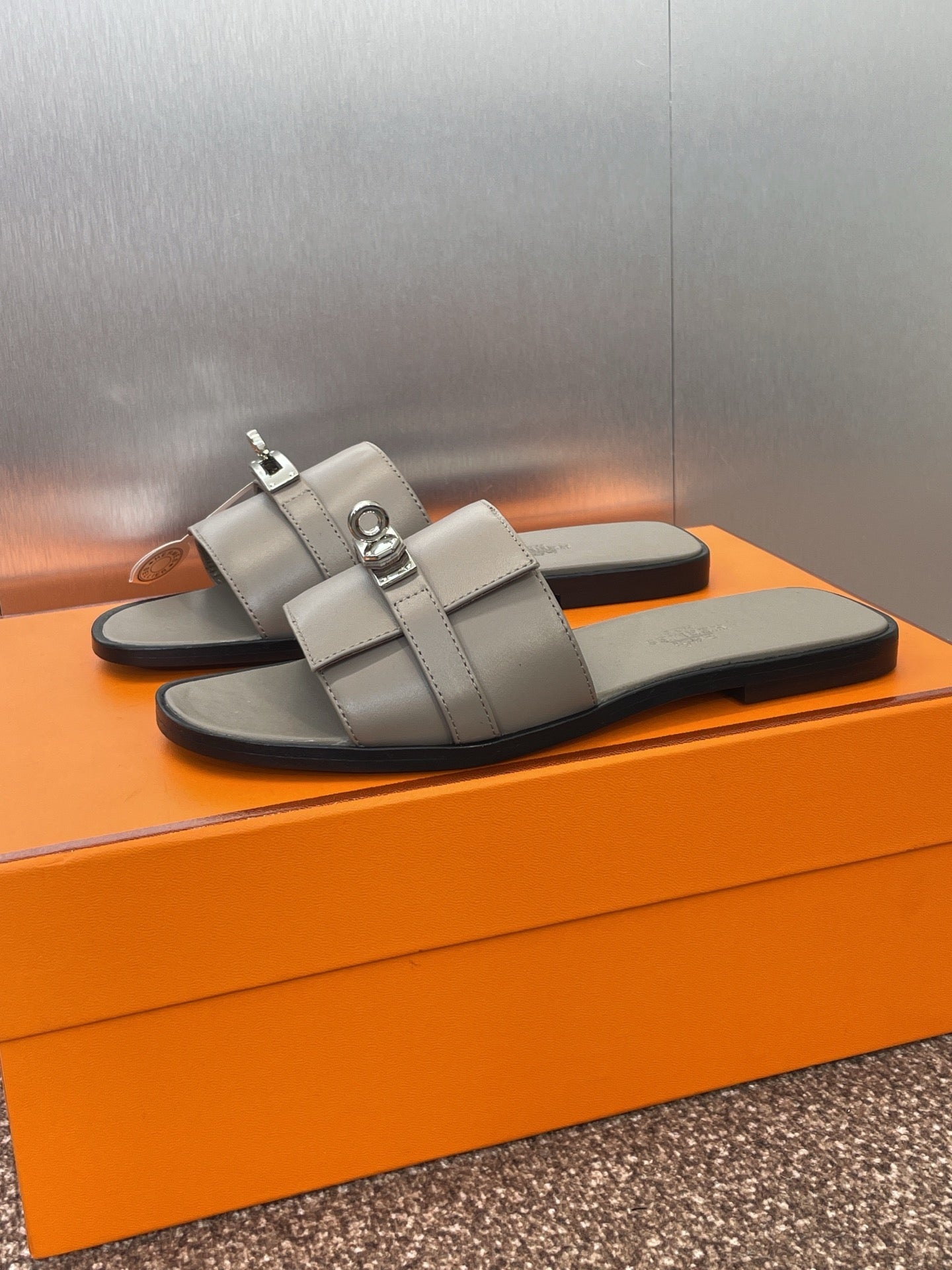 HM Giulia Slide Grey Sheepskin 320021