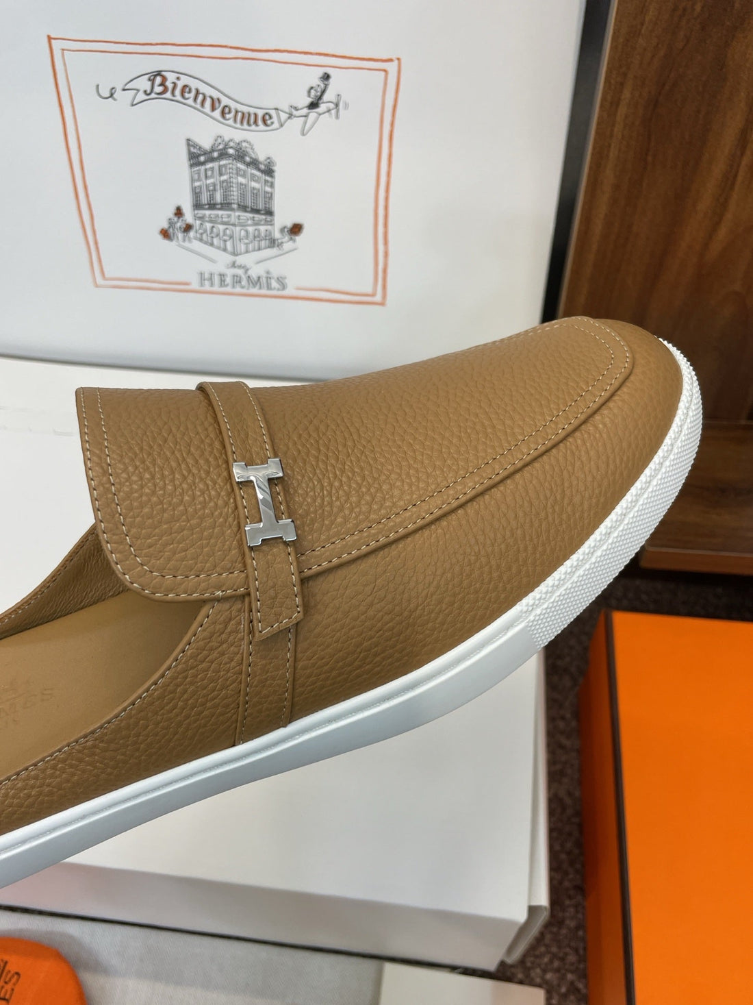 HM OZ Mule Brown Calfskin 372937