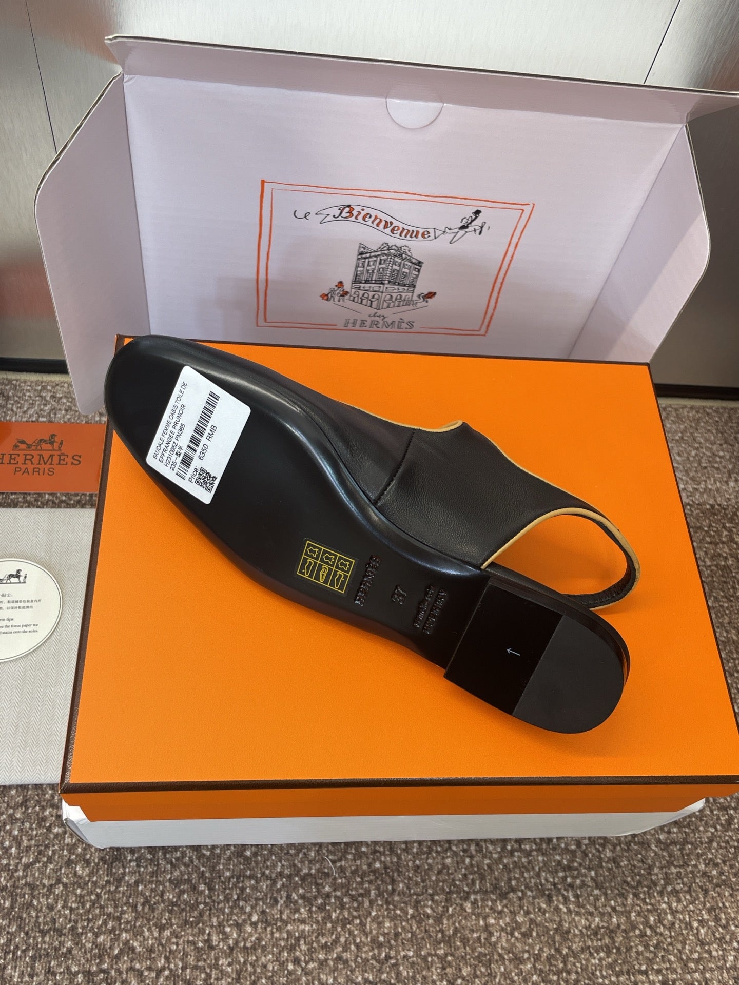 HM 25 Kleo Slingback Black Calfskin 372947