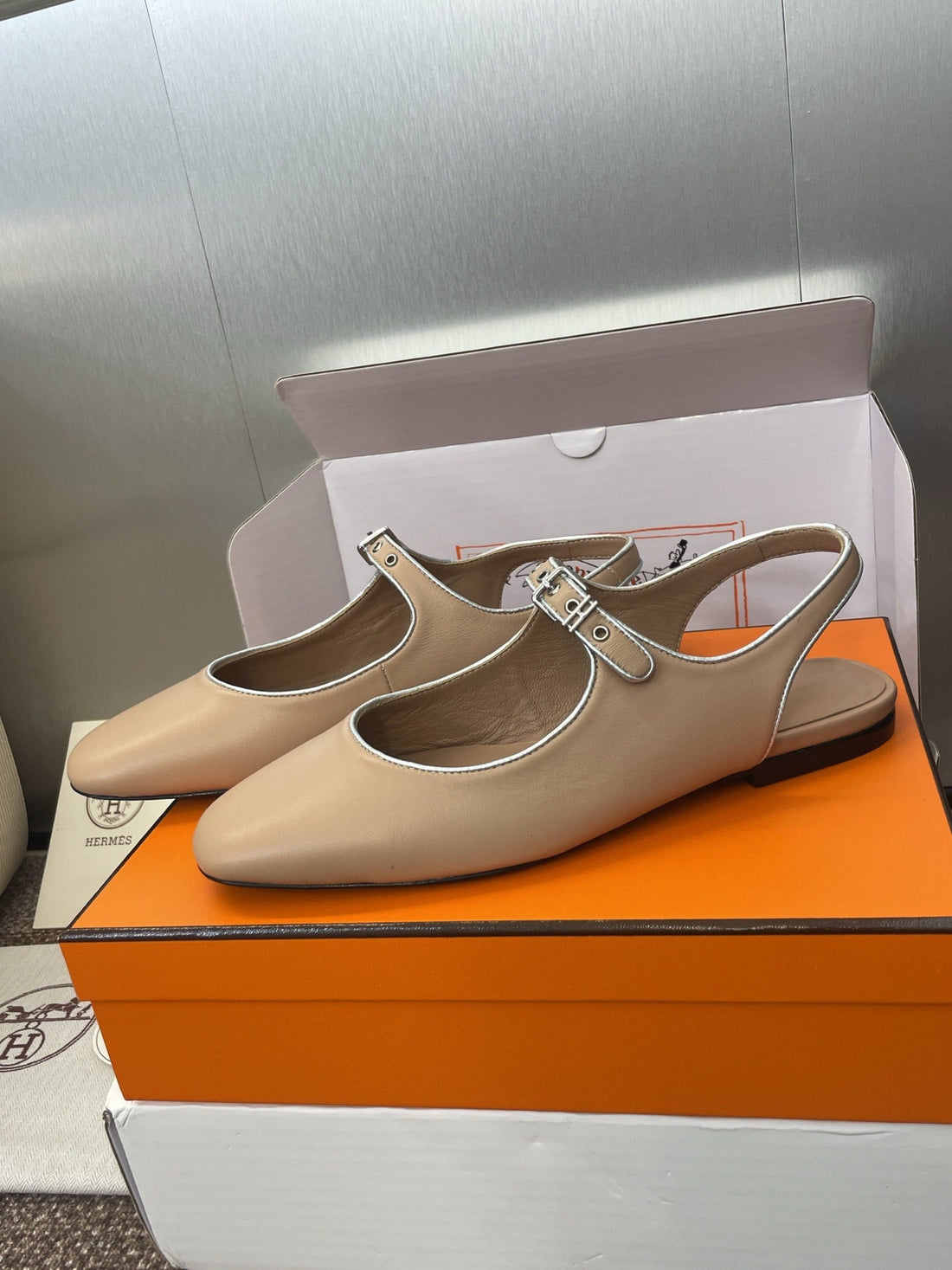 HM 25 Kleo Slingback Beige Calfskin 372949