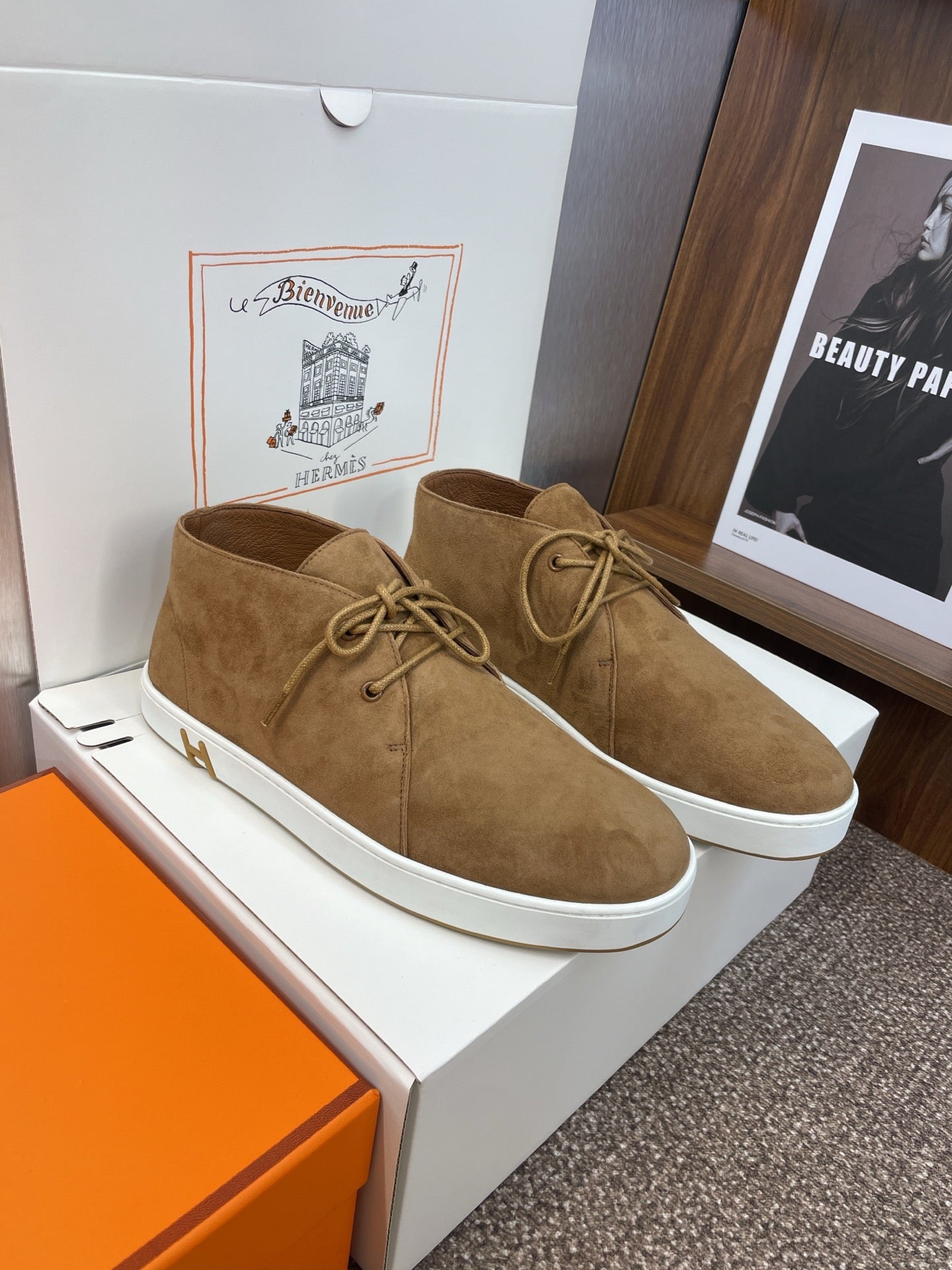 HM 25 Klicker Sneaker Brown Suede 373012