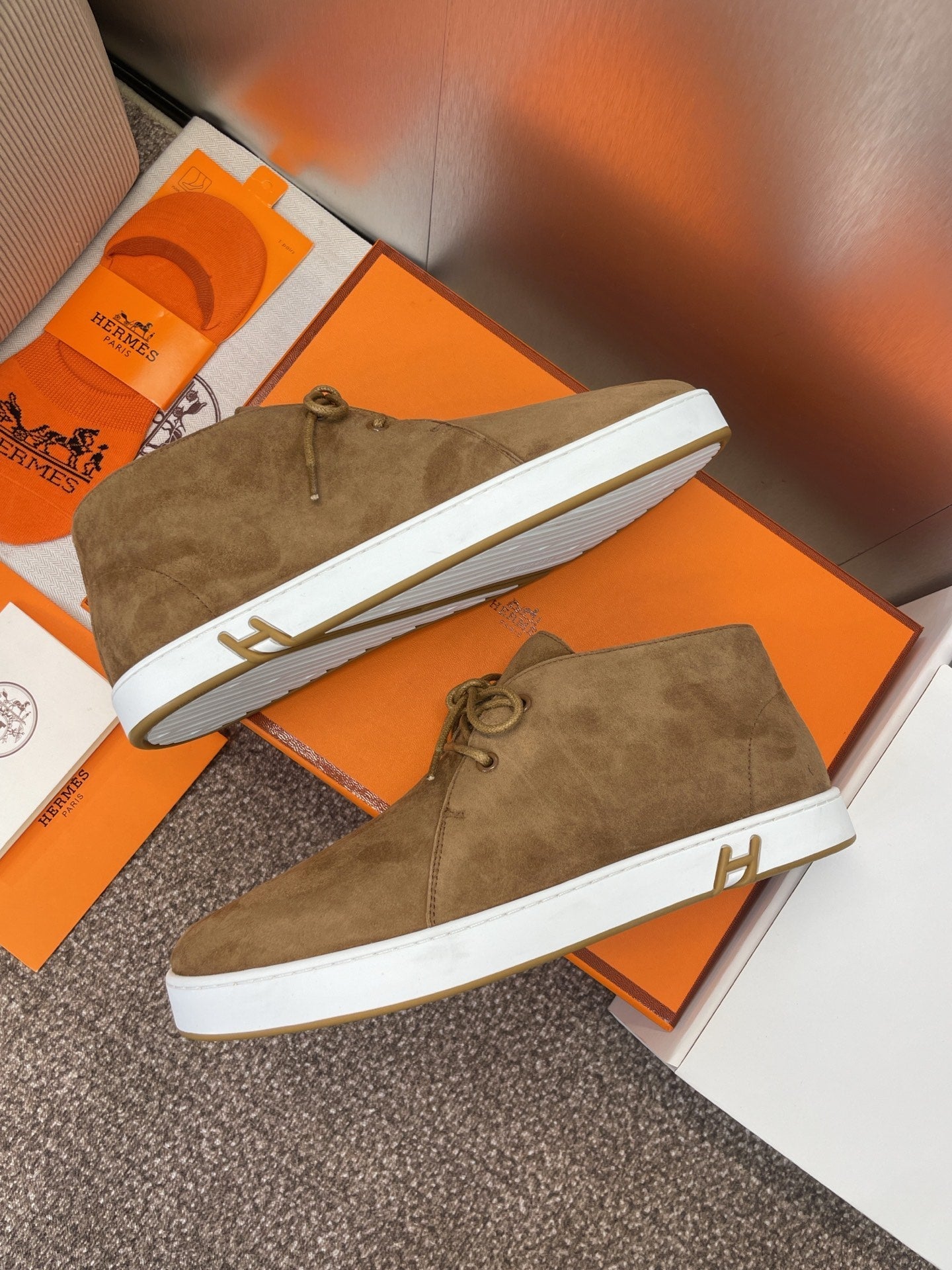 HM 25 Klicker Sneaker Brown Suede 373012