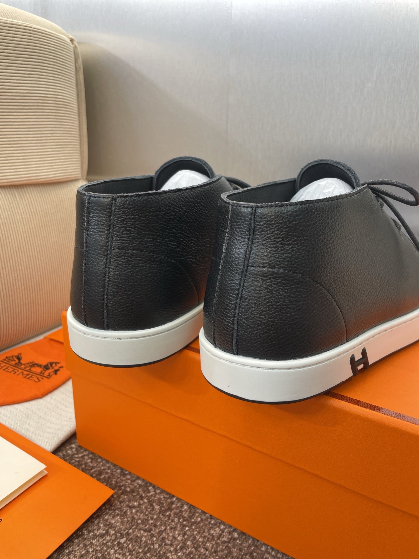 HM 25 Klicker Sneaker Black Calfskin 373020