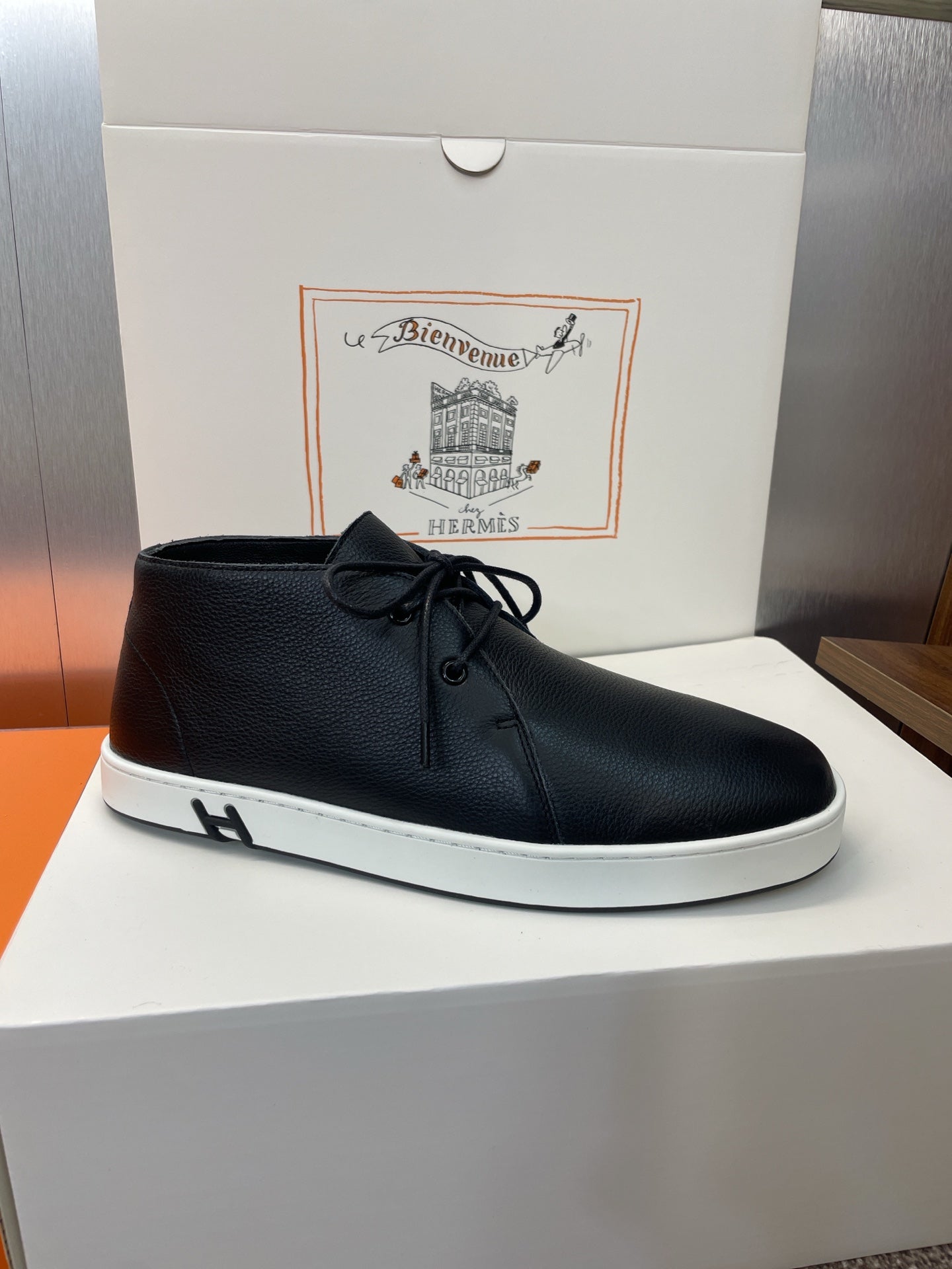 HM 25 Klicker Sneaker Black Calfskin 373020