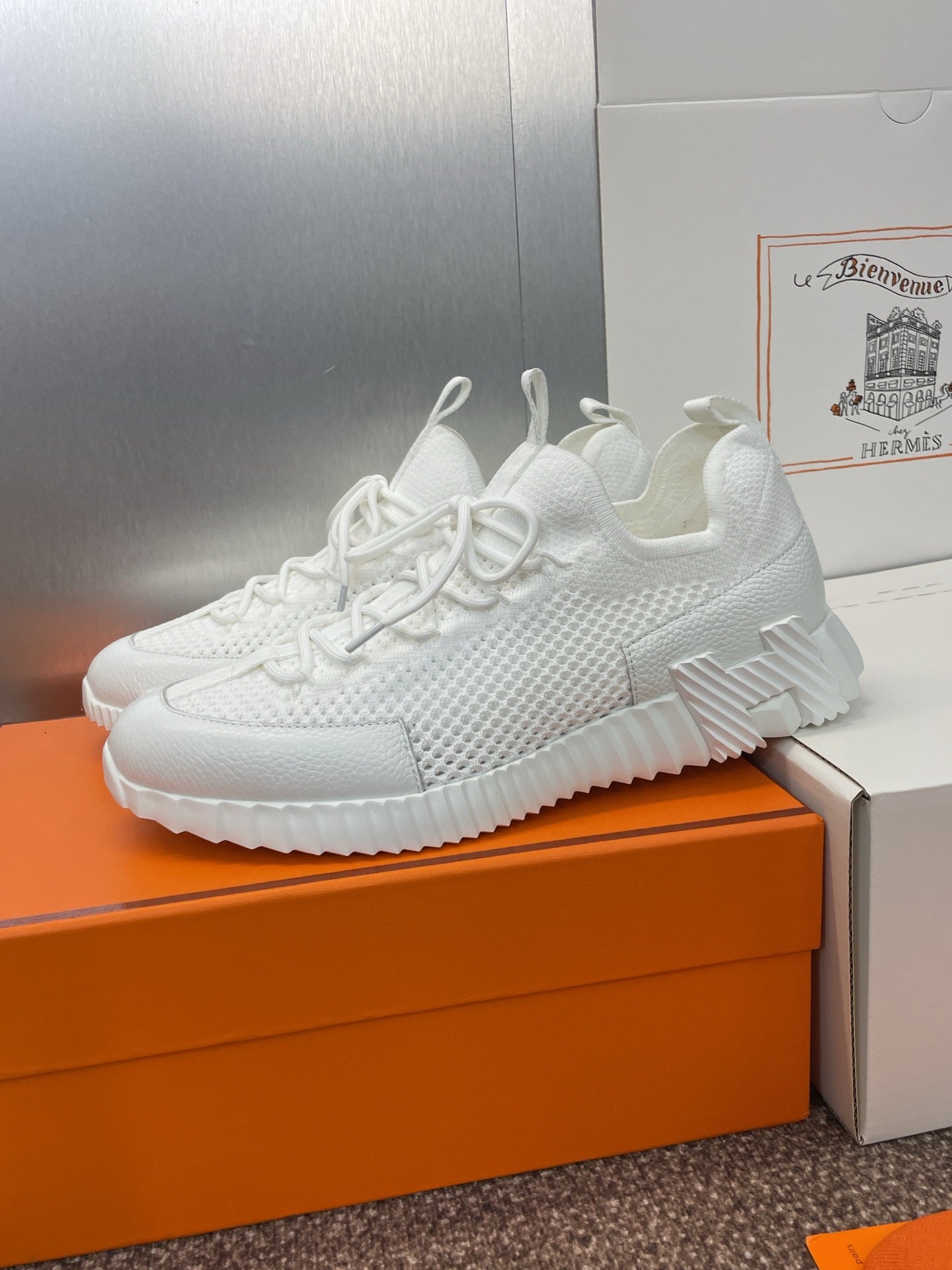 HM 25 Lift Sneaker White Mesh Sheepskin 373036