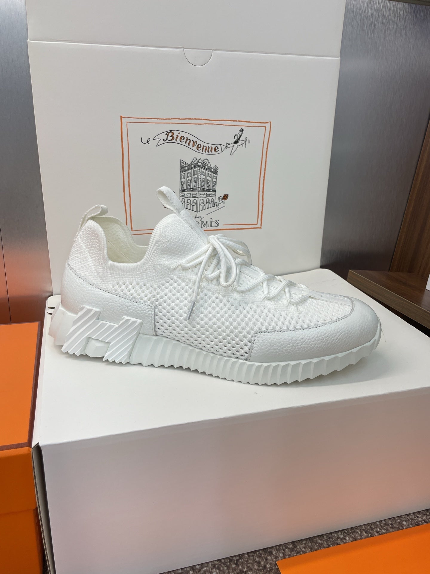 HM 25 Lift Sneaker White Mesh Sheepskin 373036