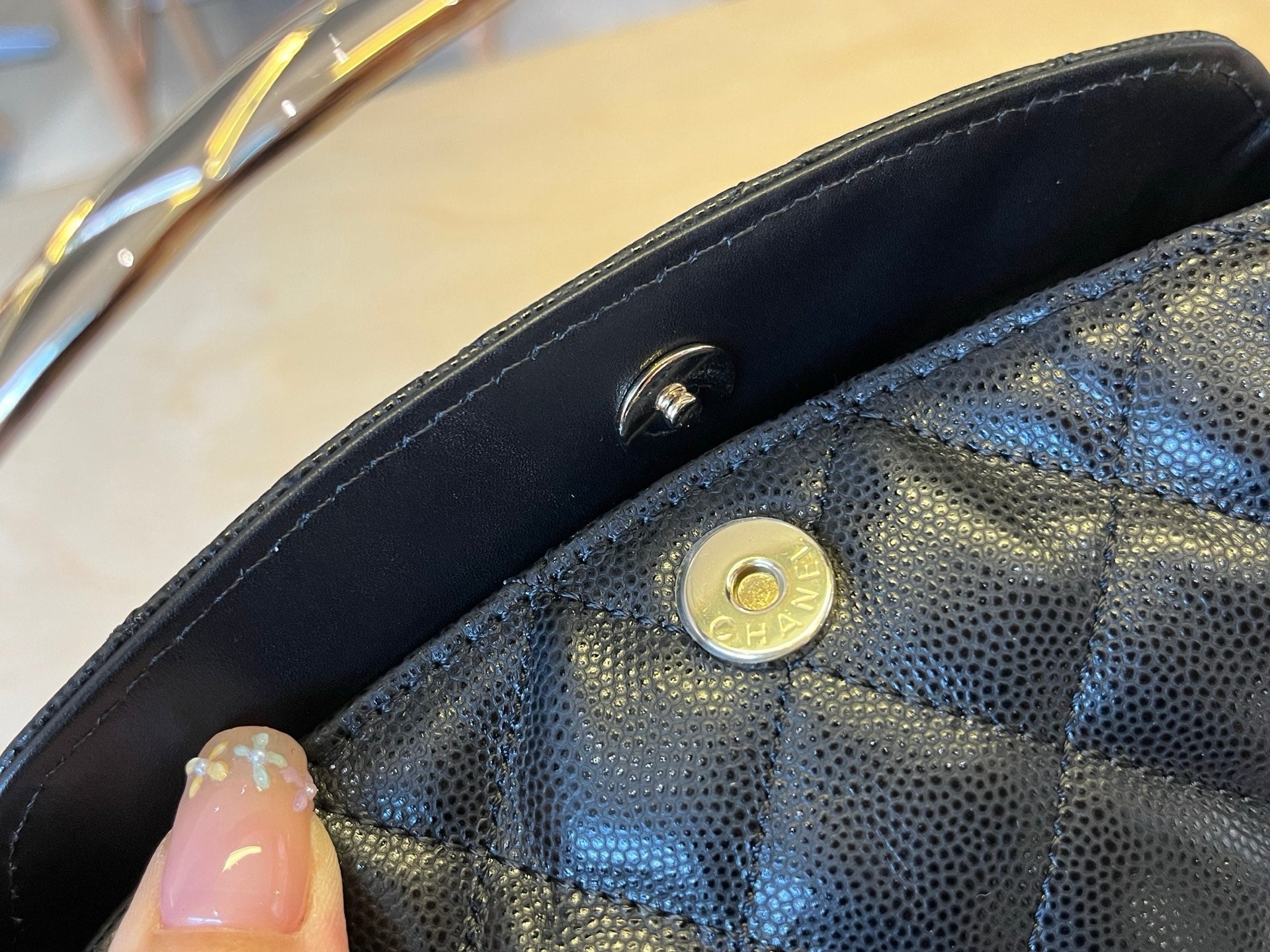 CC Handle Vintage Bag 19 Black Caviar 277778