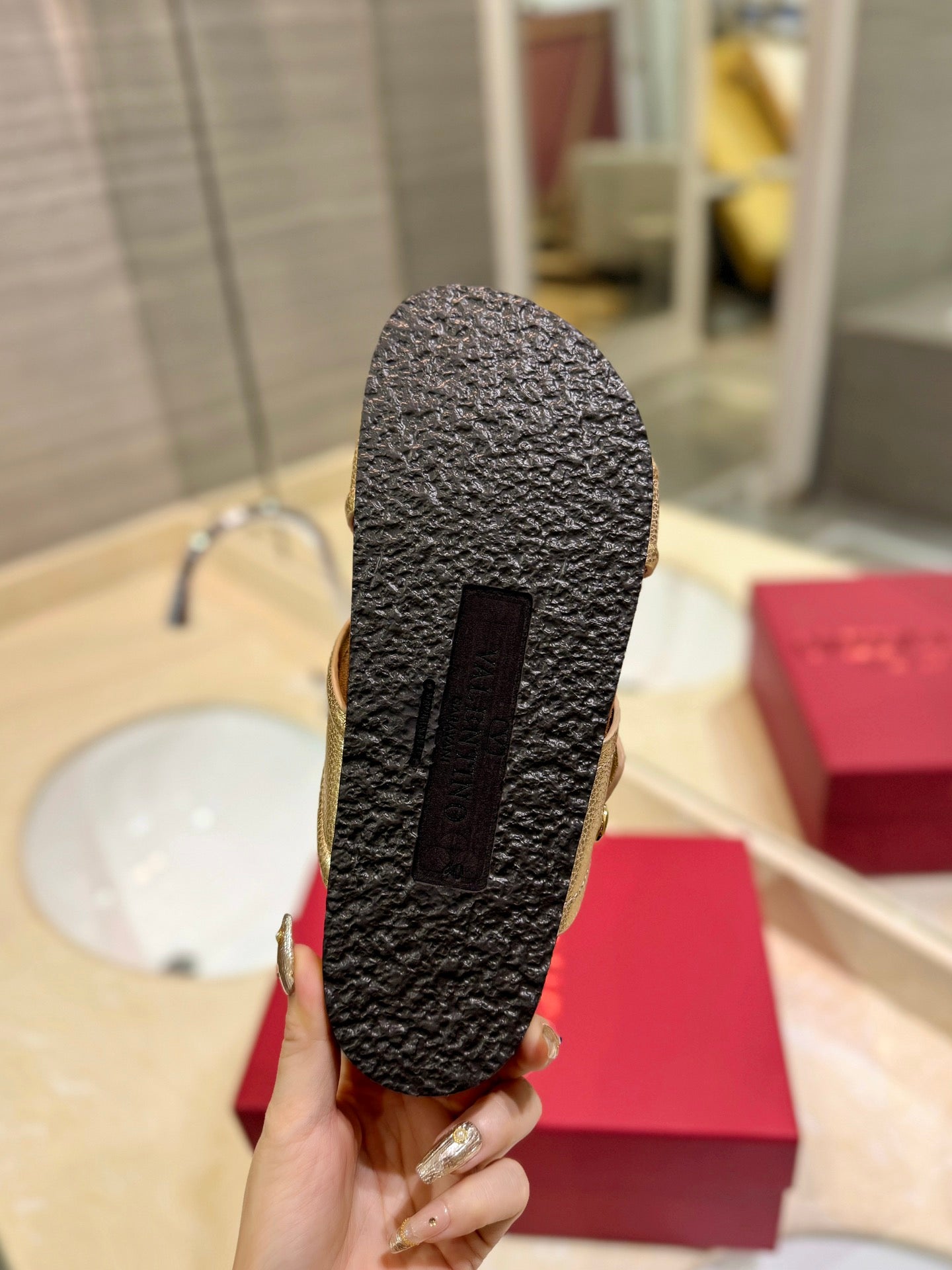 CROSSOVER - STRAP GOLD CALFSKIN SLIDE