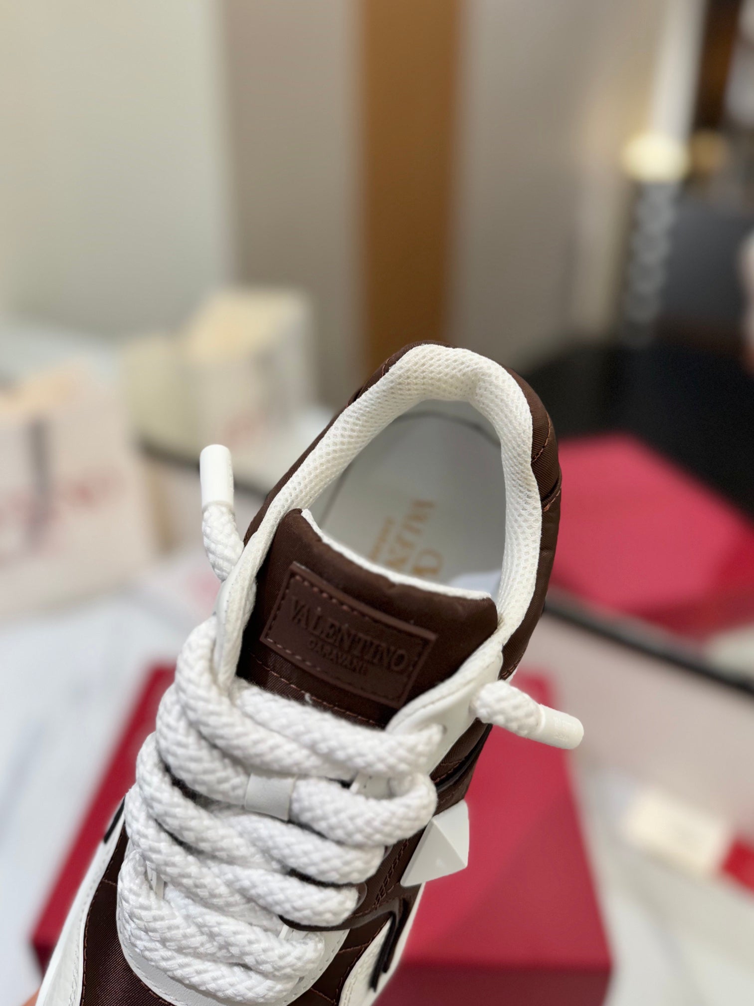 VT 25 One Stud Sneaker Brown Cowhide 341088