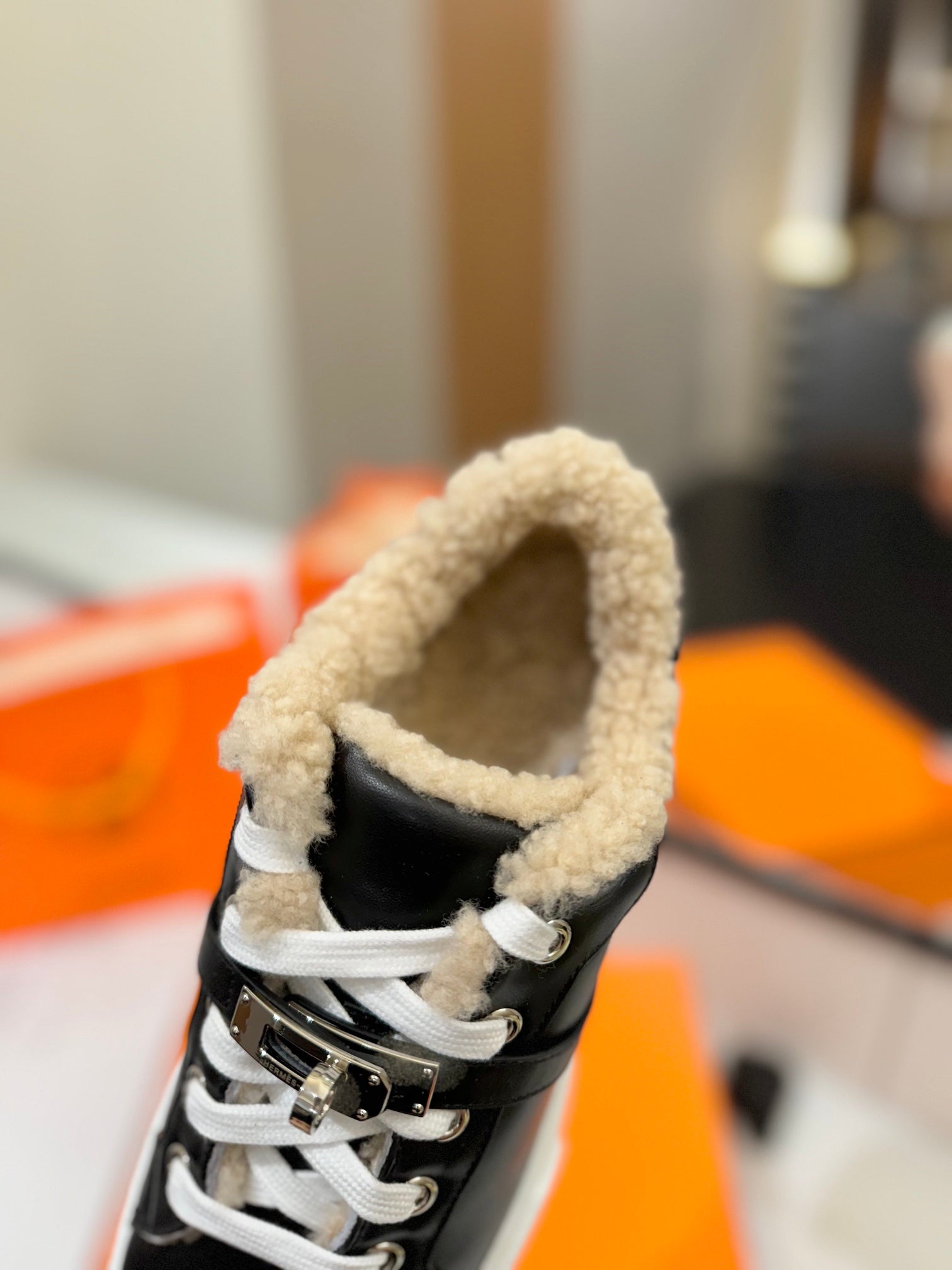 HM Day Sneaker Black With Wool Lining Cowhide 983060