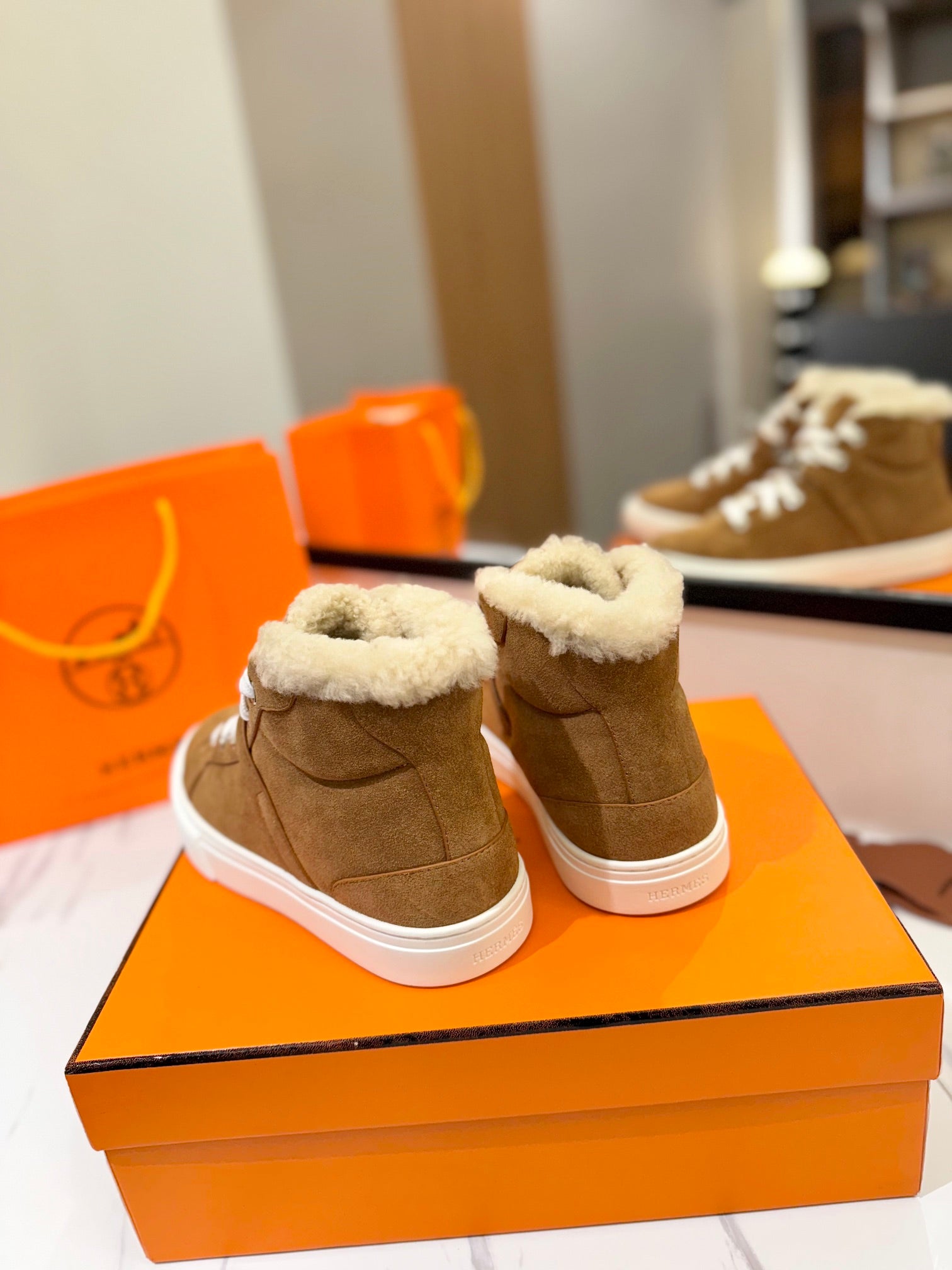 HM Daydream Sneaker Brown With Wool Lining Suede 983065