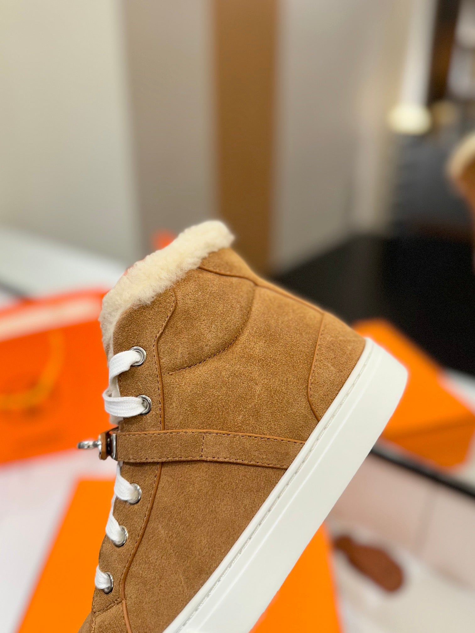 HM Daydream Sneaker Brown With Wool Lining Suede 983065