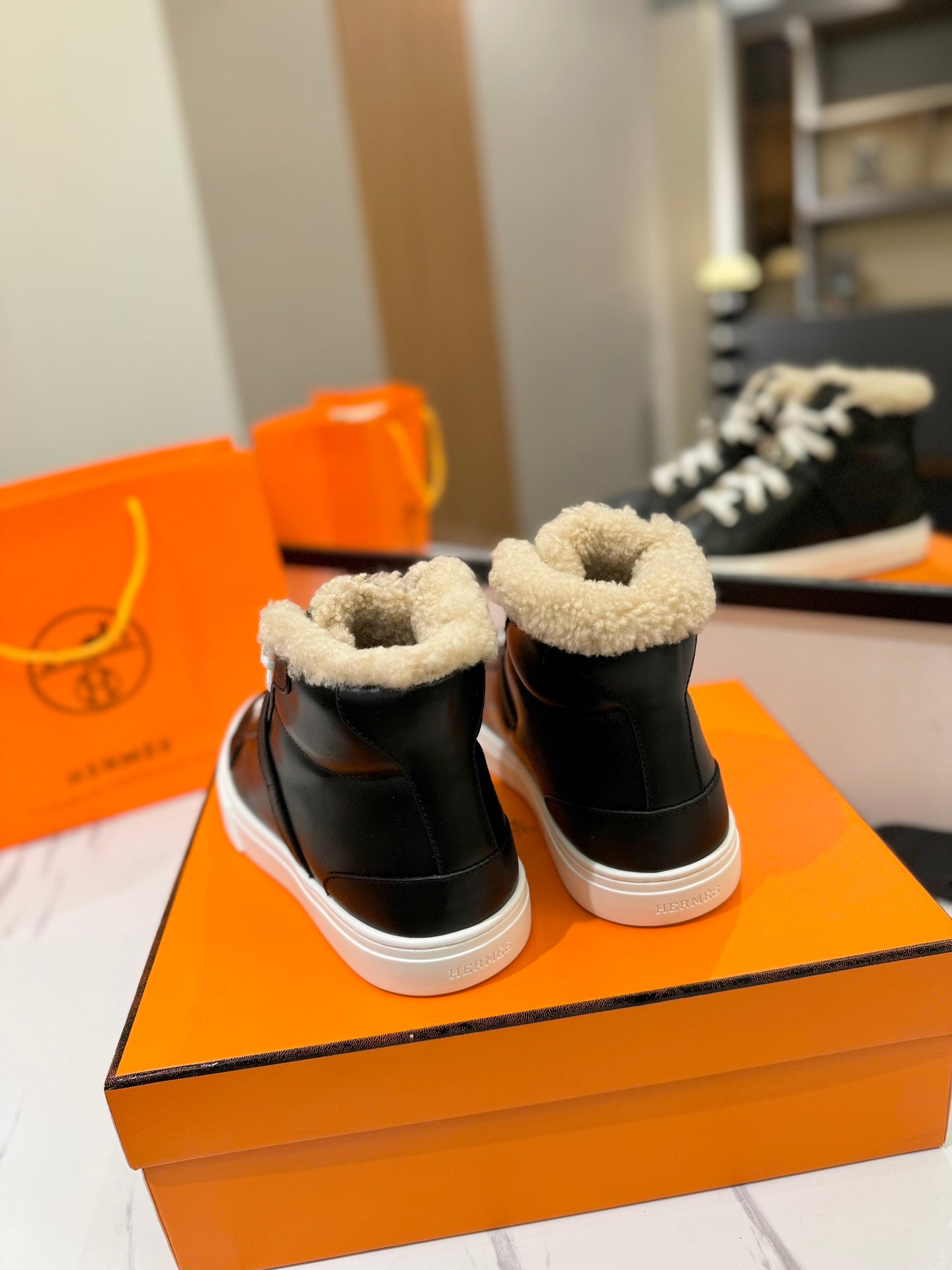 HM Daydream Sneaker Black With Wool Lining Cowhide 983077