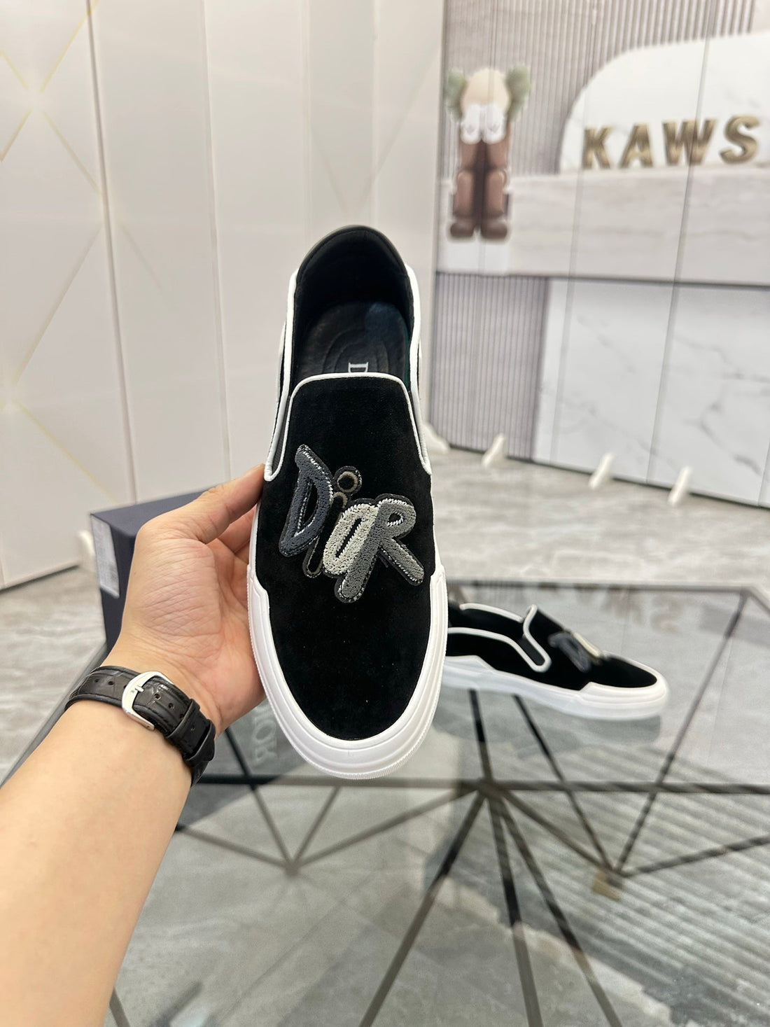 CD Slip On Loafer Black Suede 639467