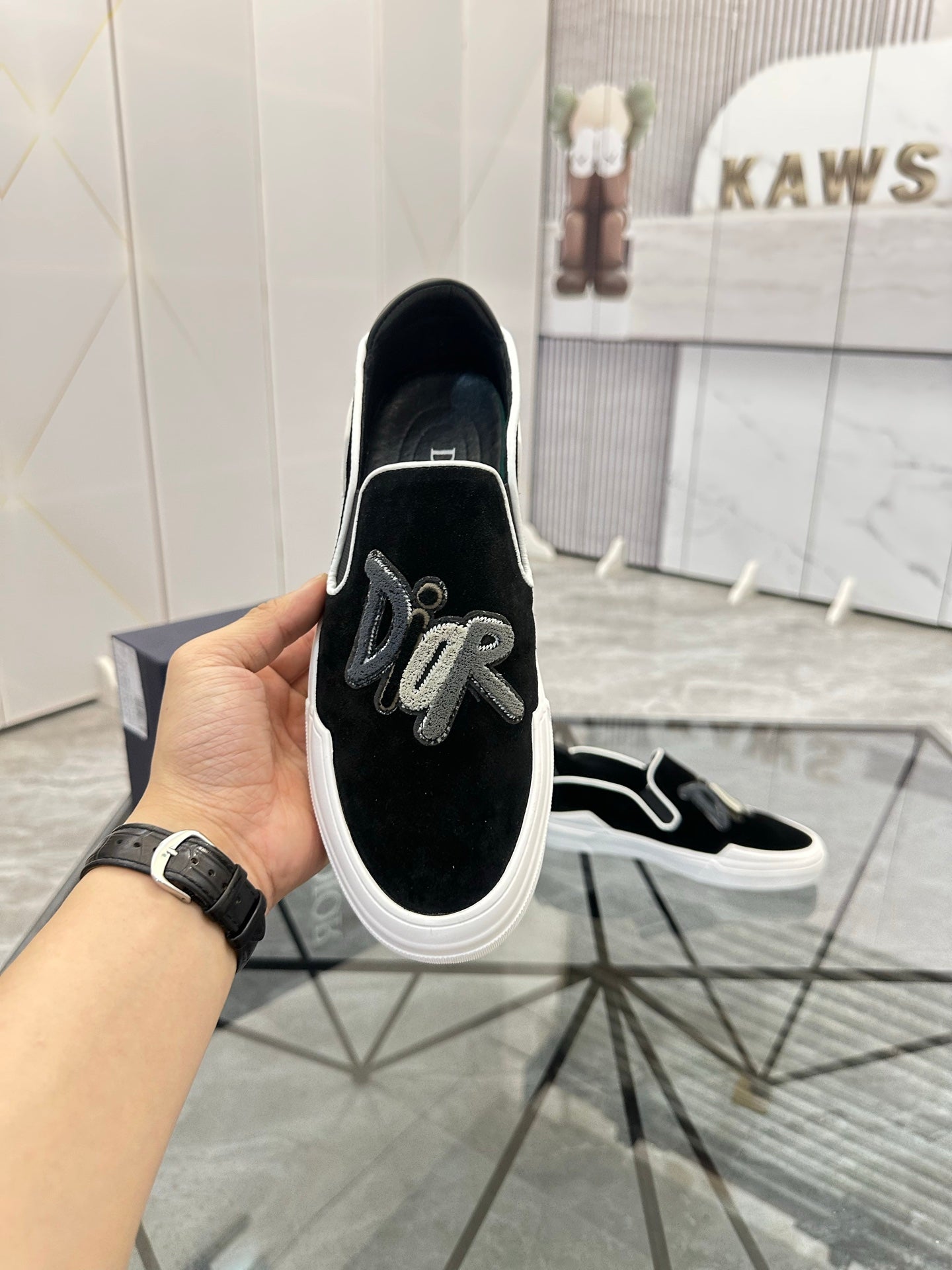 CD Slip On Loafer Black Suede 639467