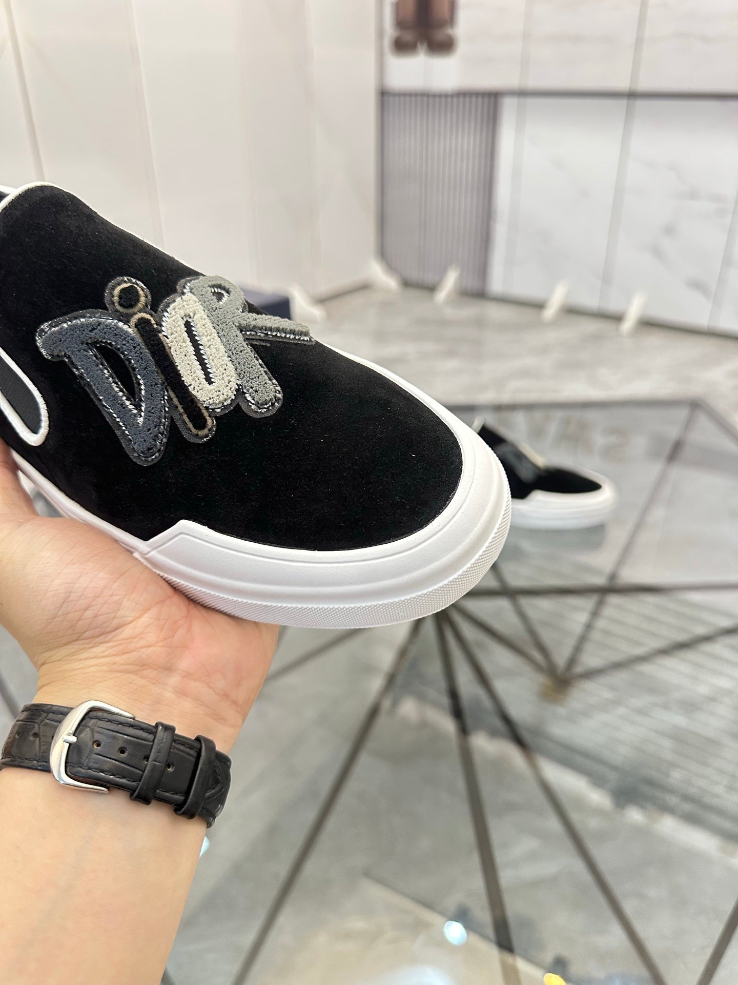 CD Slip On Loafer Black Suede 639467