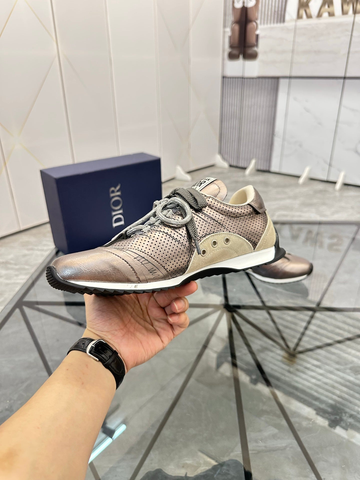 CD D-Sketch Sneaker Pink Gold Nubuck Leather 647980