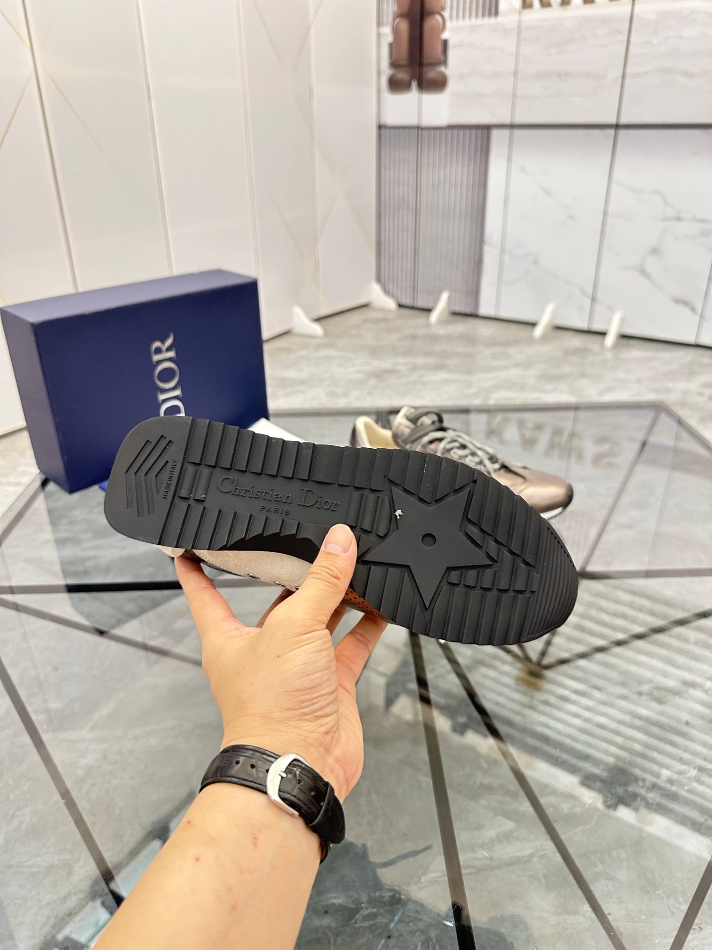 CD D-Sketch Sneaker Pink Gold Nubuck Leather 647980