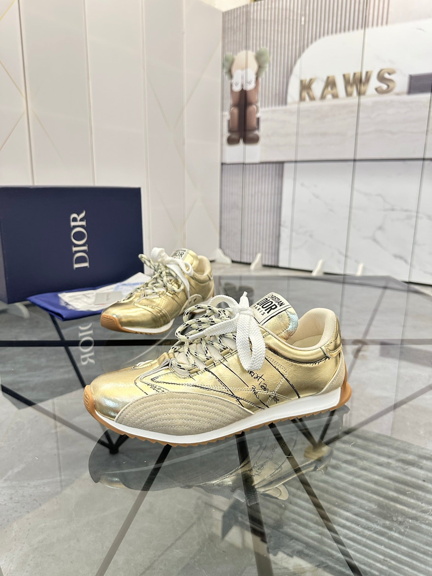 CD D-Sketch Sneaker Gold Nubuck Leather 647982