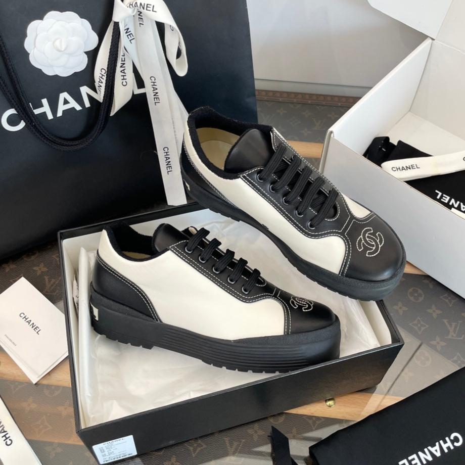 CC Sneaker 40mm In Black Mix White Printed Logo Calfskin 940681