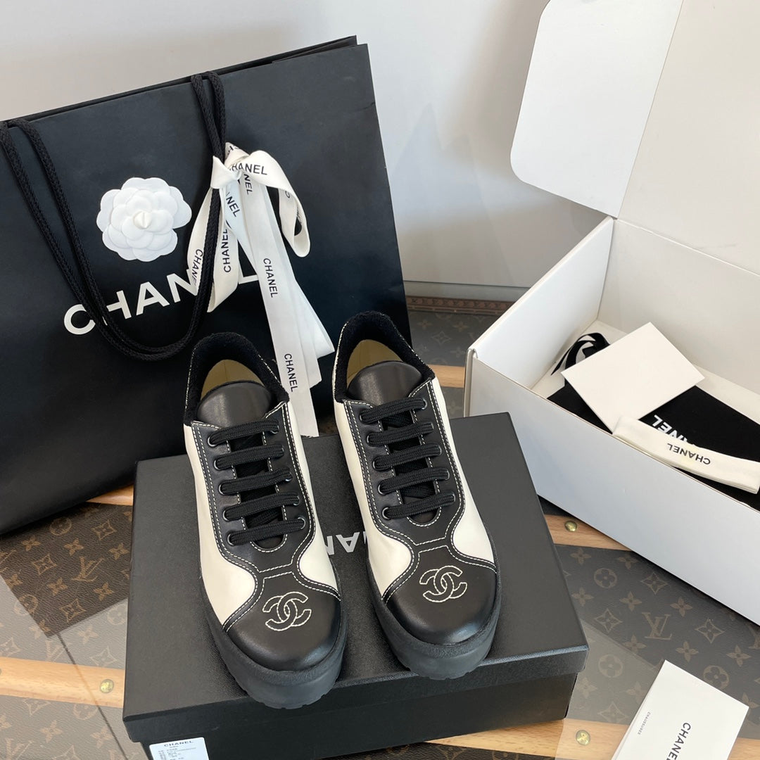 CC Sneaker 40mm In Black Mix White Printed Logo Calfskin 940681