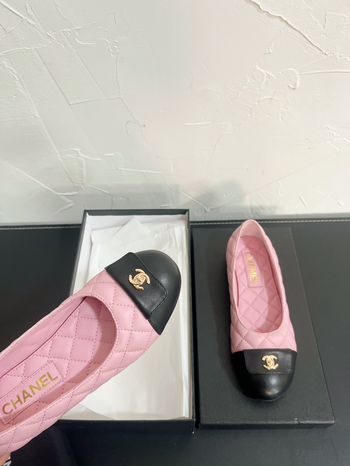 CC Ballet Flats In Pink Mix Black Quilted Lambskin 949714