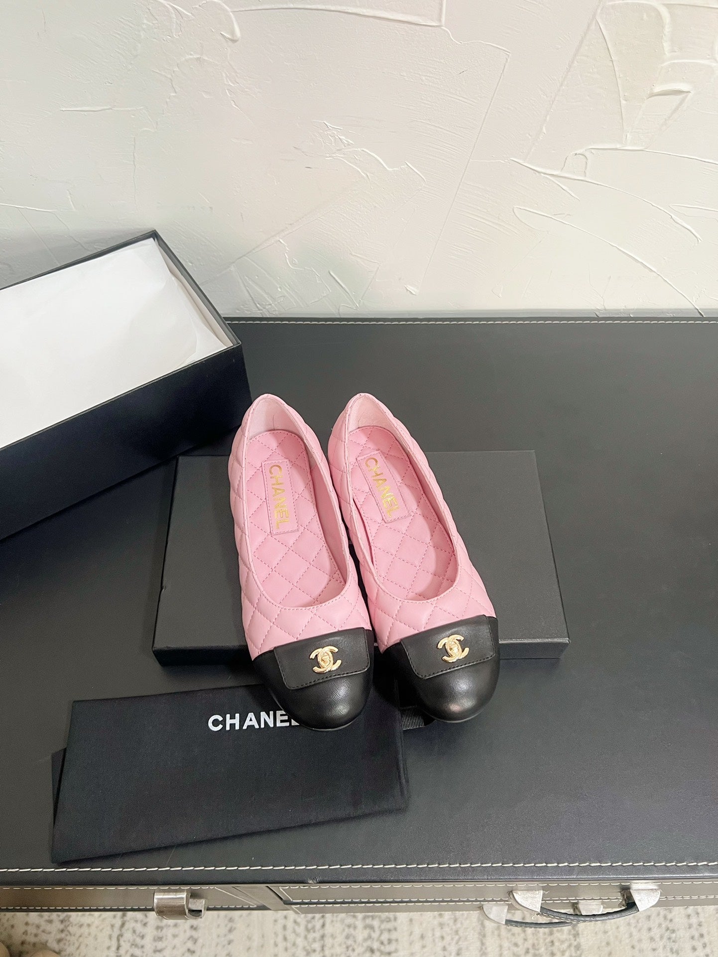 CC Ballet Flats In Pink Mix Black Quilted Lambskin 949714