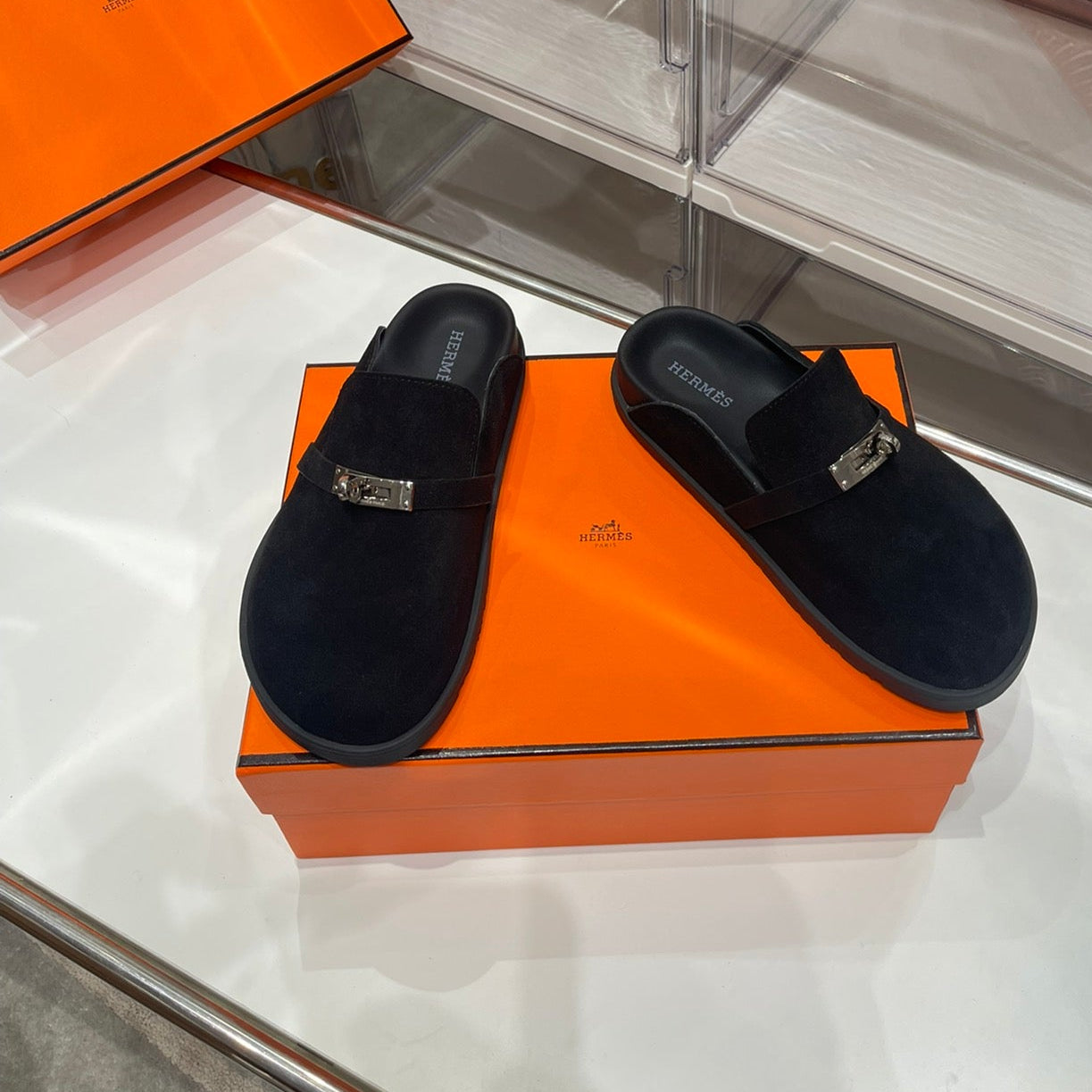 HM Men's Mule Black Suede 573281