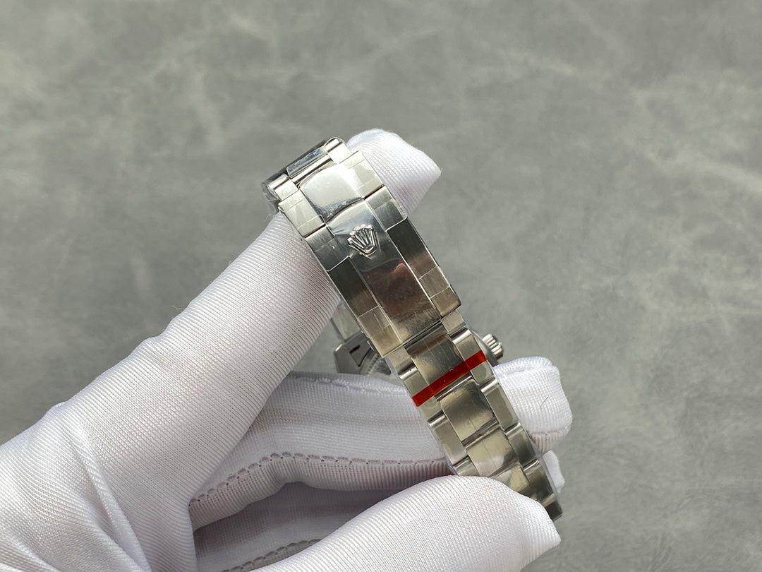 Rolex Datejust 31mm Silver Mop Dial