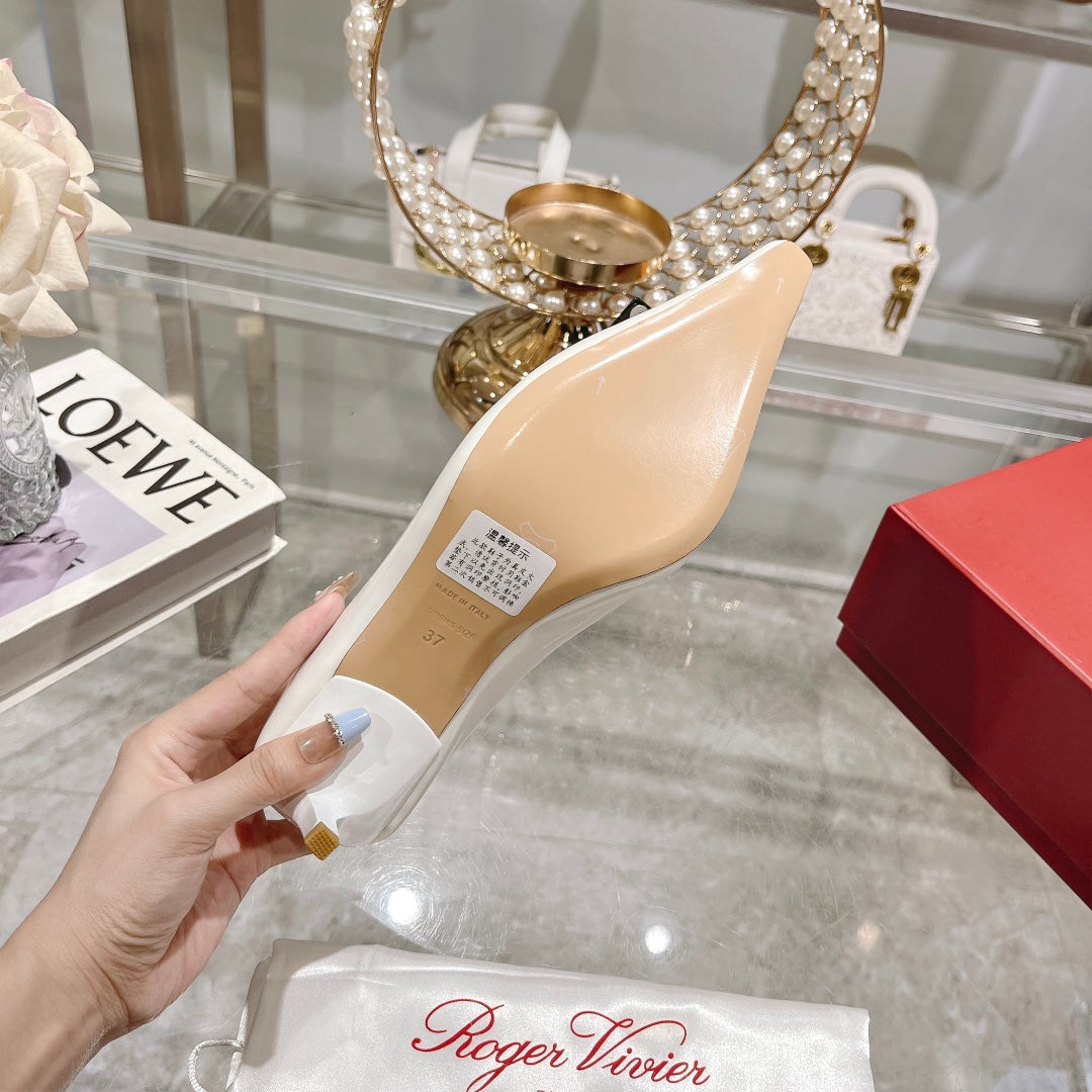 Belle Viv Metal Buckle Pumps 65 White Black Patent Leather