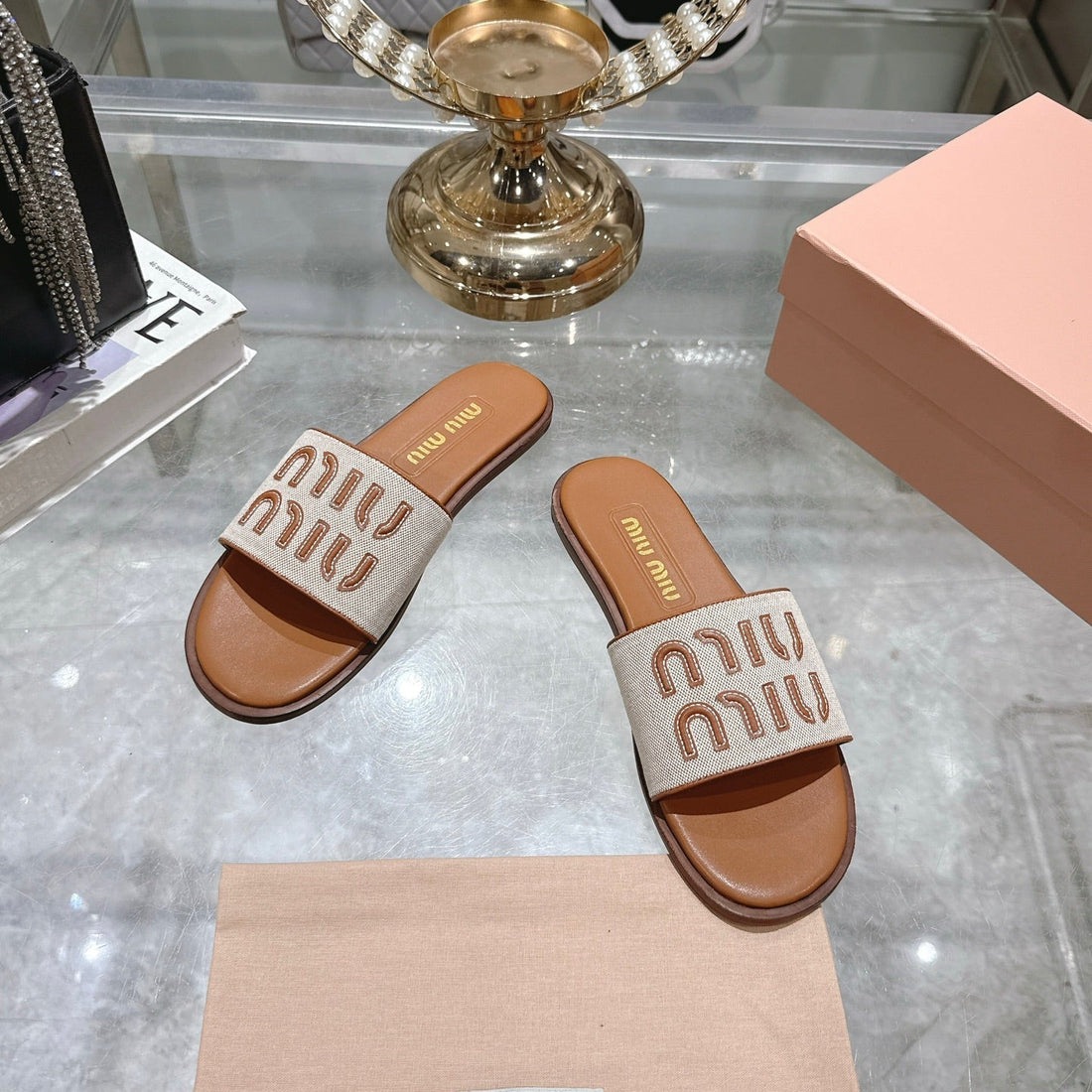 Miu Slippers Brown Leather 235321