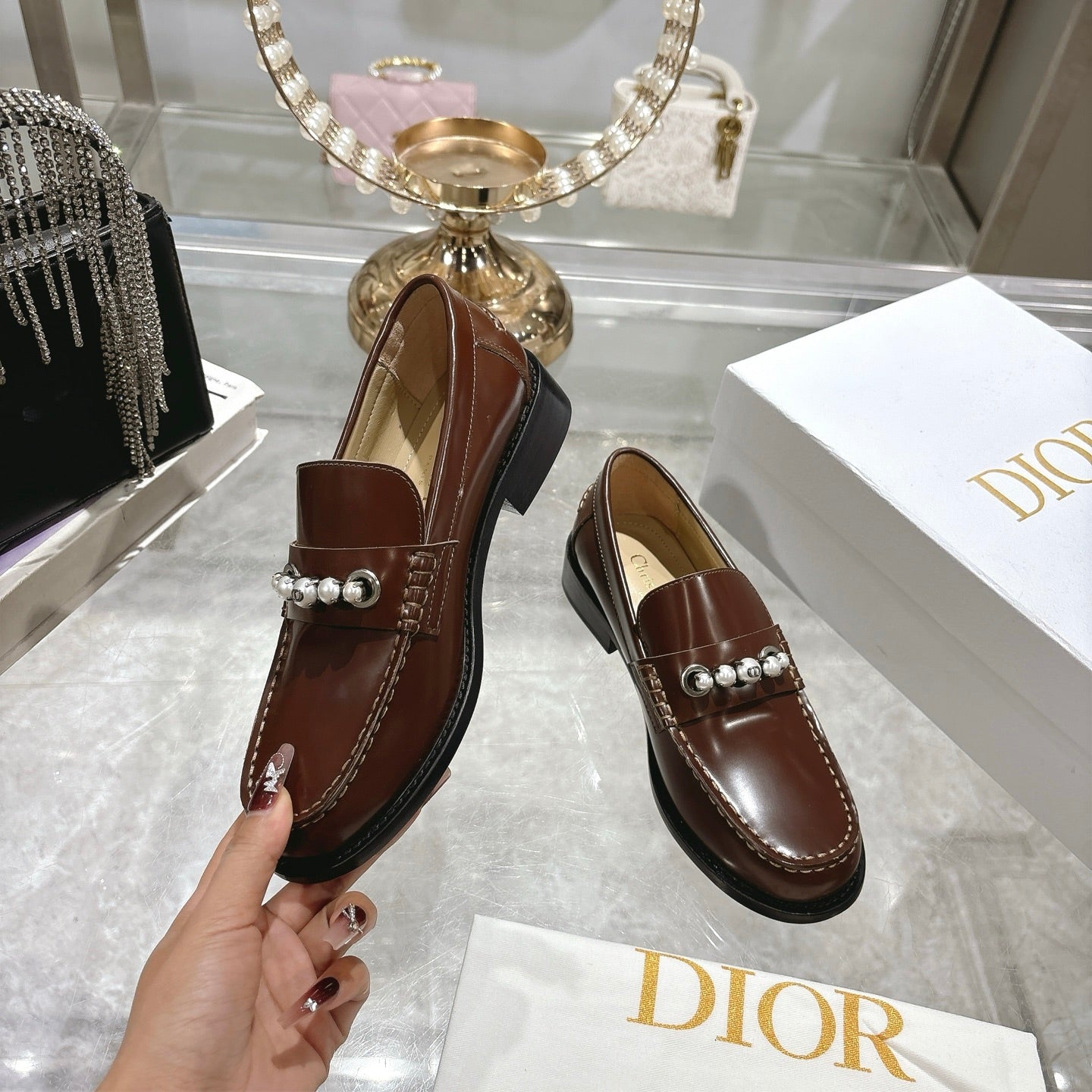 CD 25 Loafers Yellow Brown Patent Leather 306930