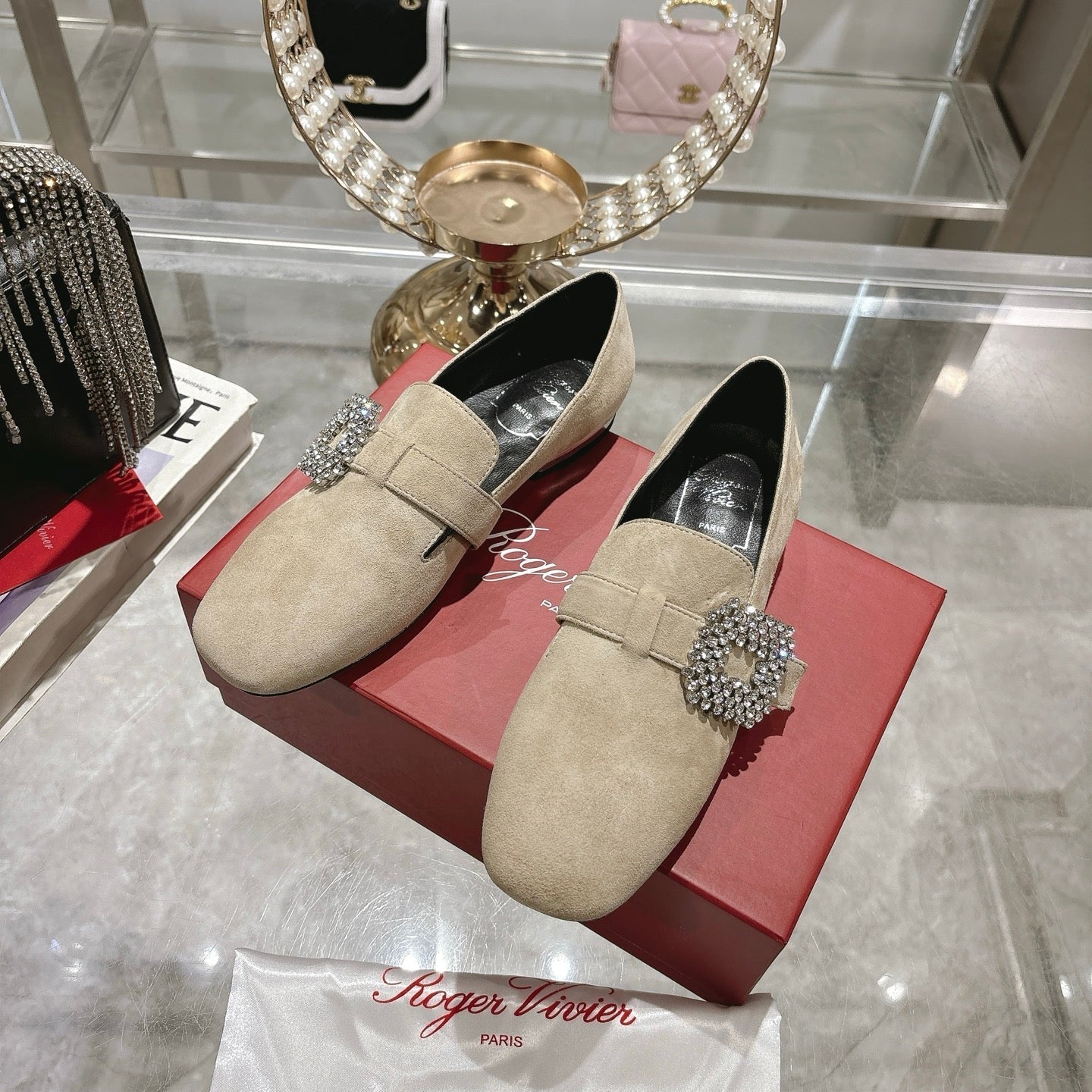 Viv 25 Loafer Beige Cowhide Lambskin 317469
