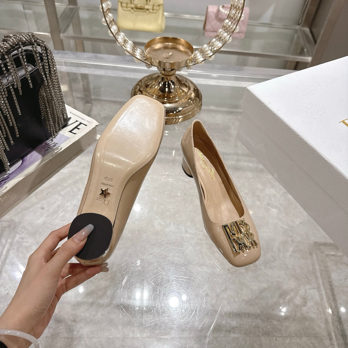 CD 25  Pump Heel Height 3cm Cream Patent Leather 393412