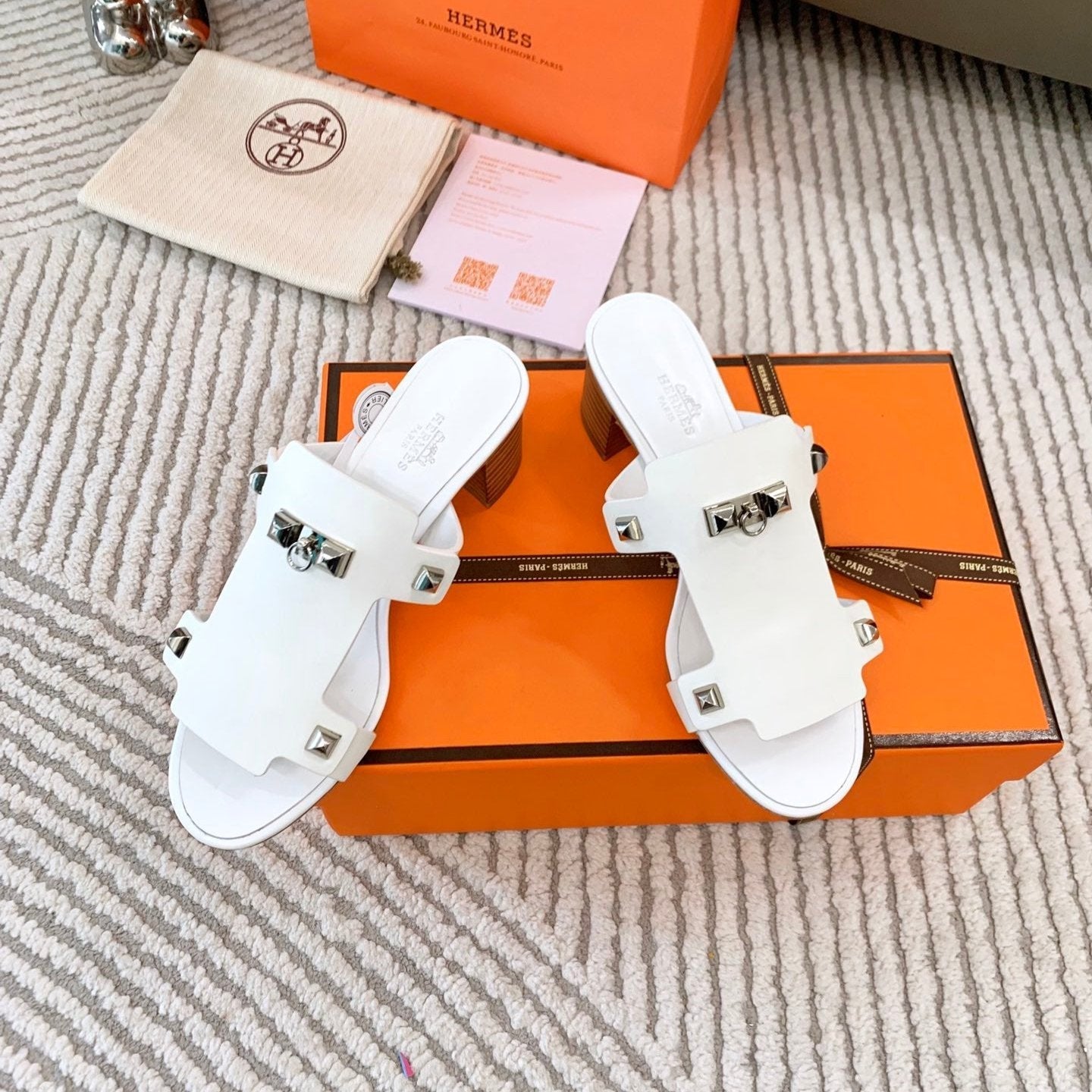 HM Invincible 50 Sandal White Lambskin 963262