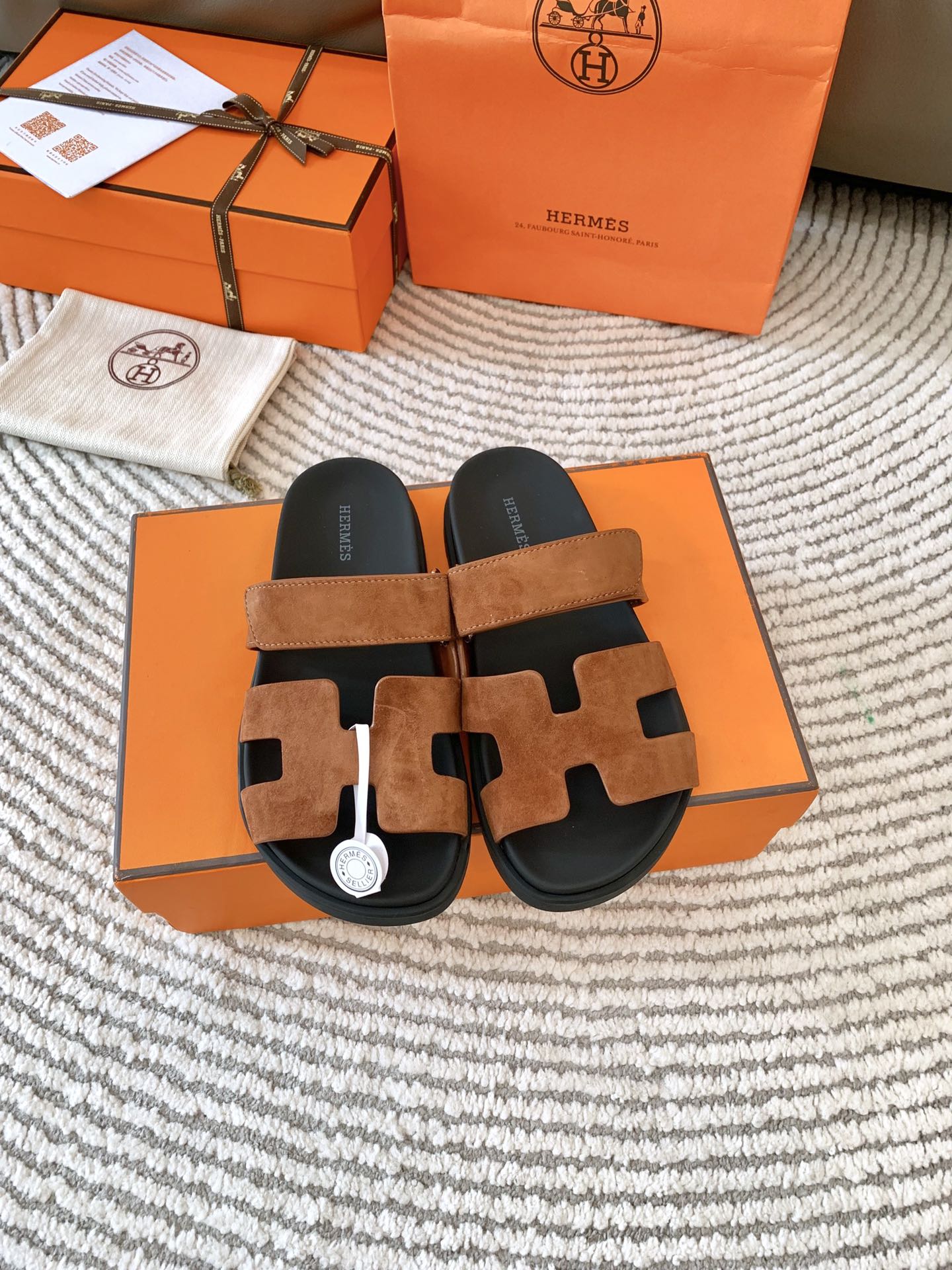 HM Chypre Sandal Brown Suede  963544