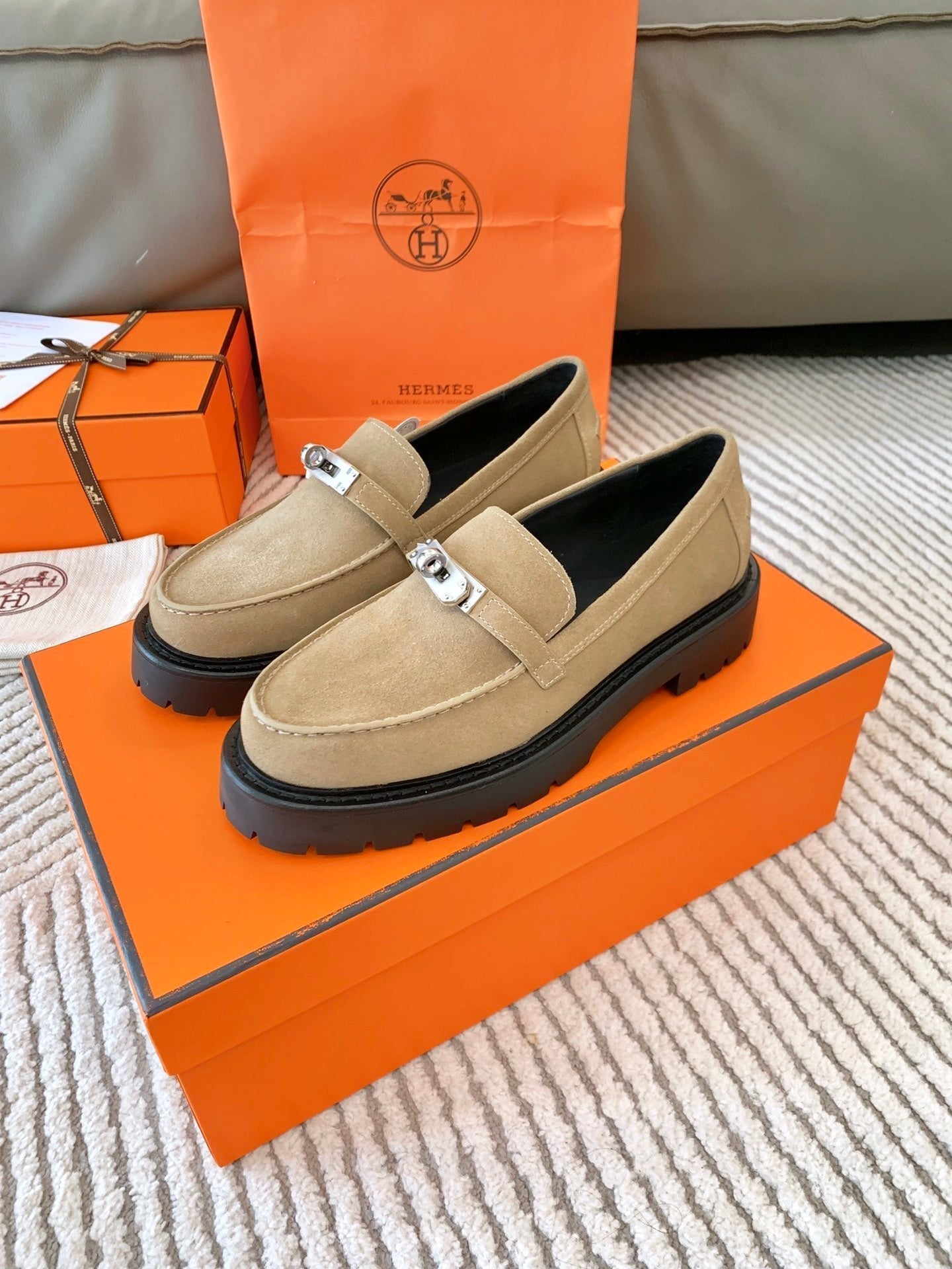 HM Icone Loafer Light Brown Suede 963172