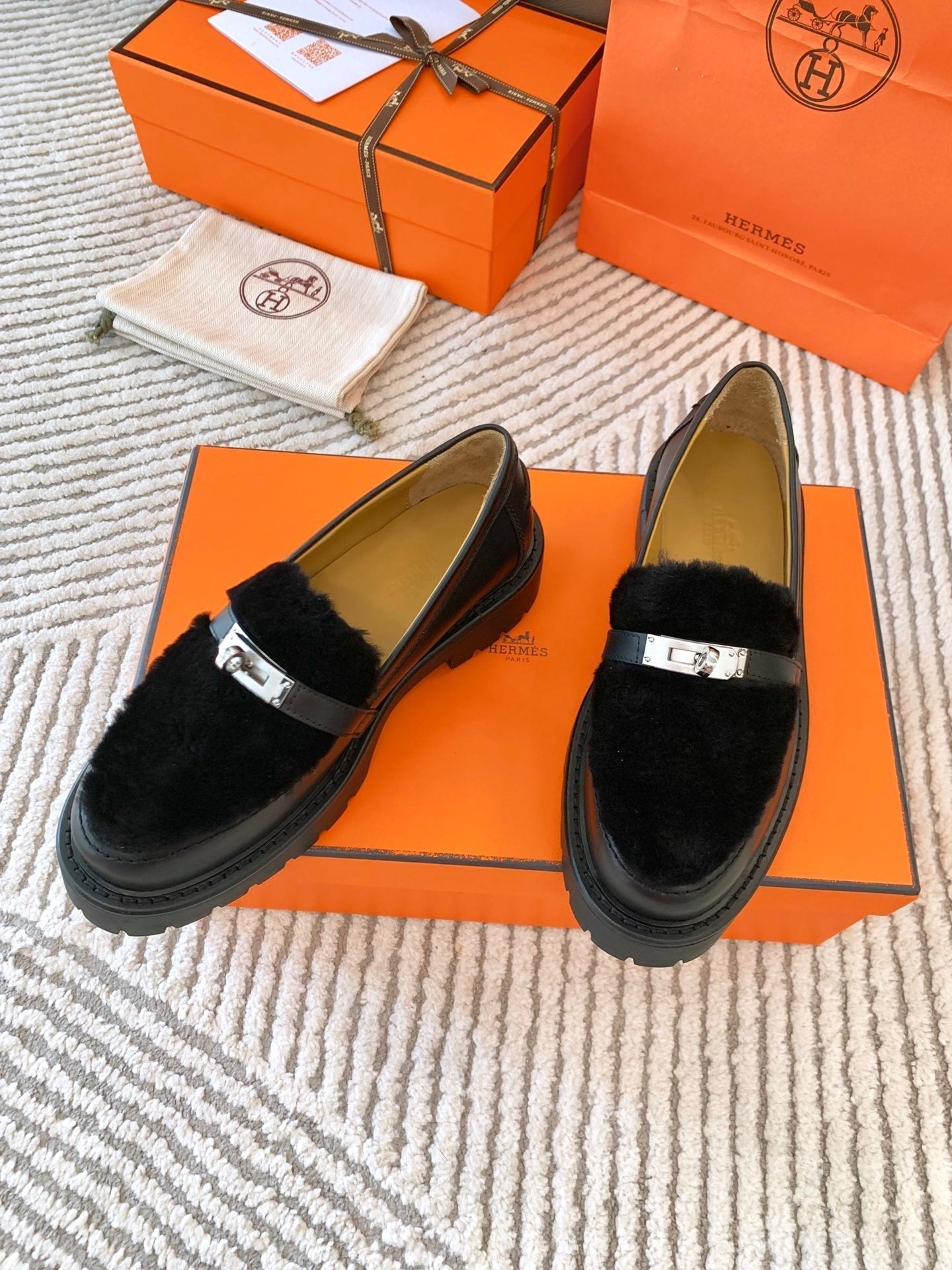 HM Icone Loafer Black Nappa Goat Leather And Rabbit Fur 963171