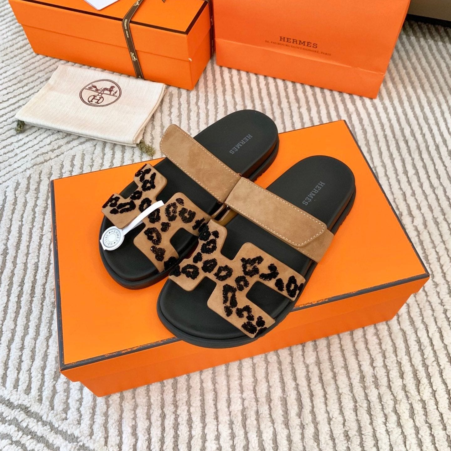 HM Chypre Sandal Brun FumÃ© Black Suede 963208