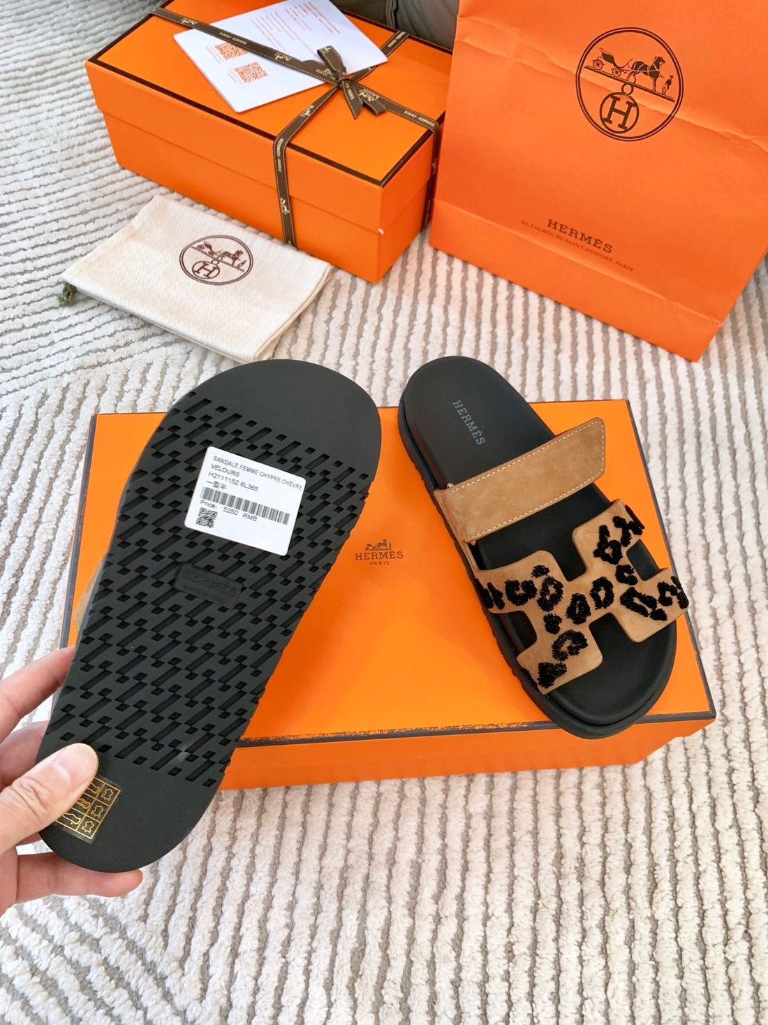 HM Chypre Sandal Brun FumÃ© Black Suede 963208